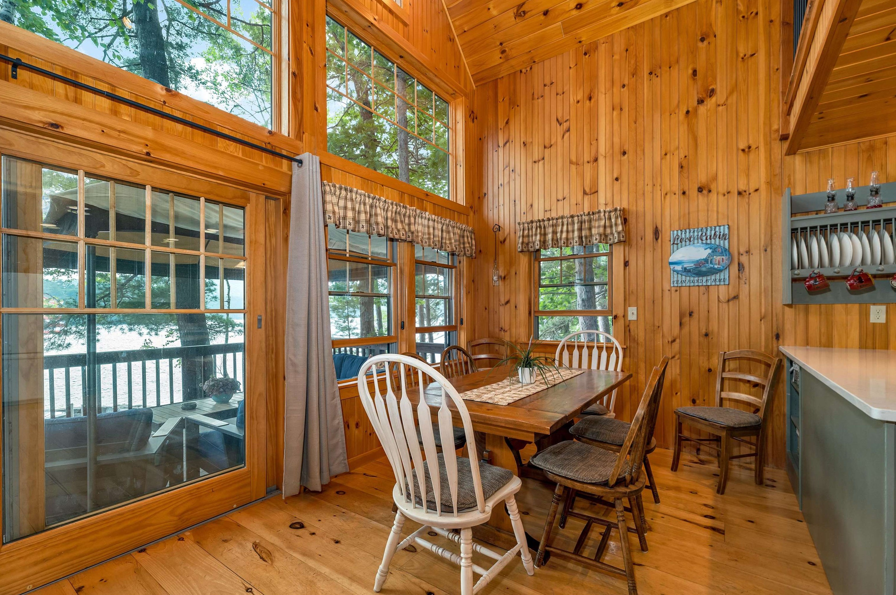 70 Sleepers Is, Alton NH 03810-4078 exterior