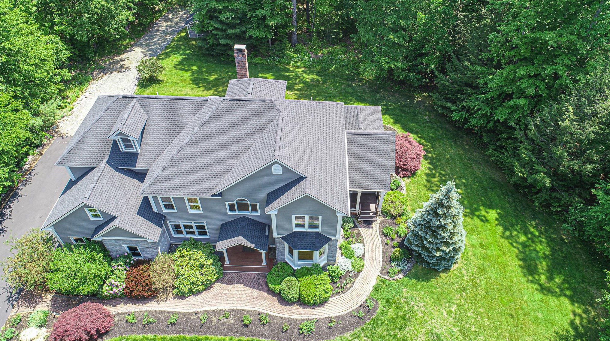 5 Gale Rd, Hampton, NH 03842