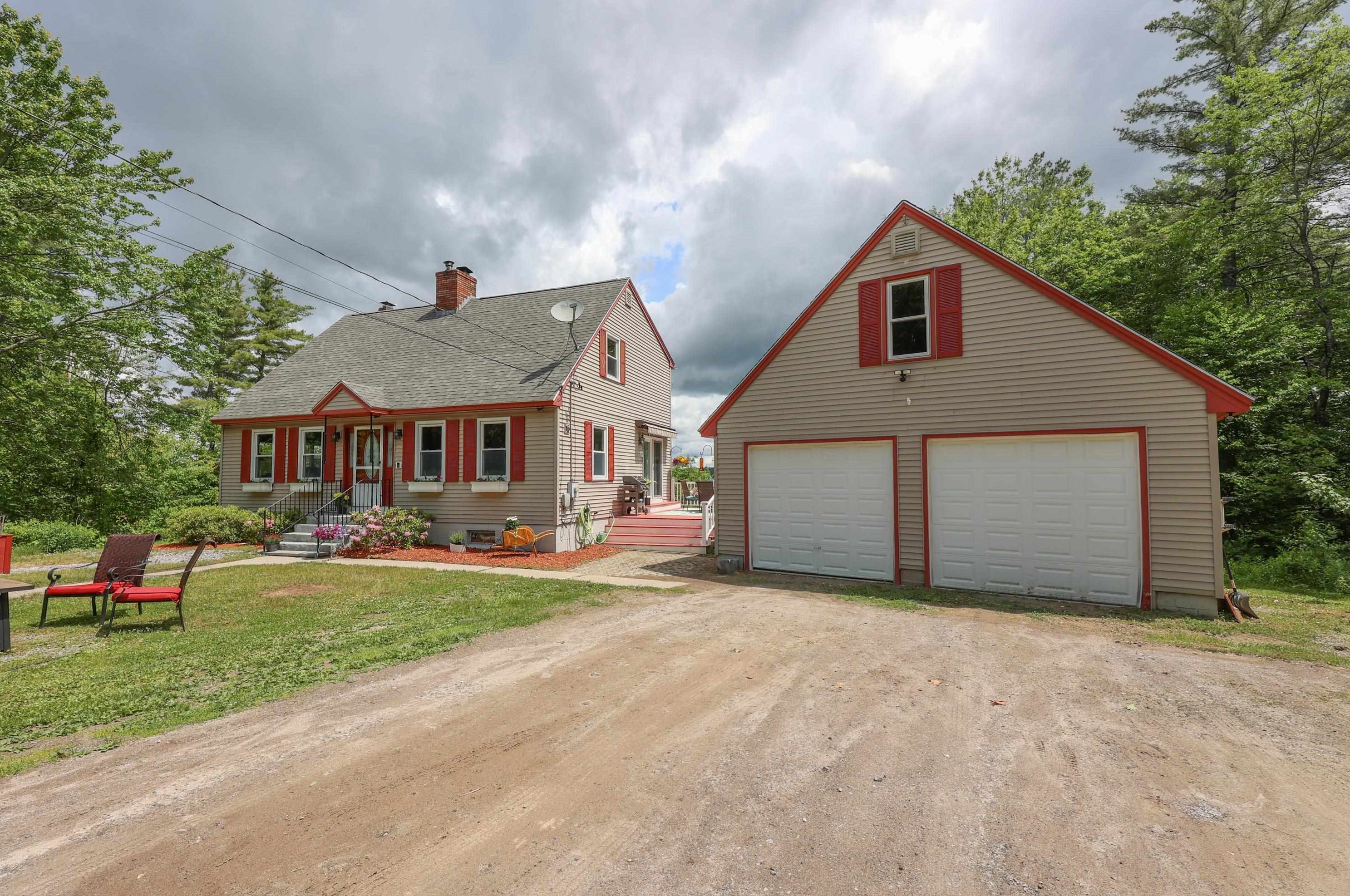 70 Rangeway Rd, Goffstown, NH 03046