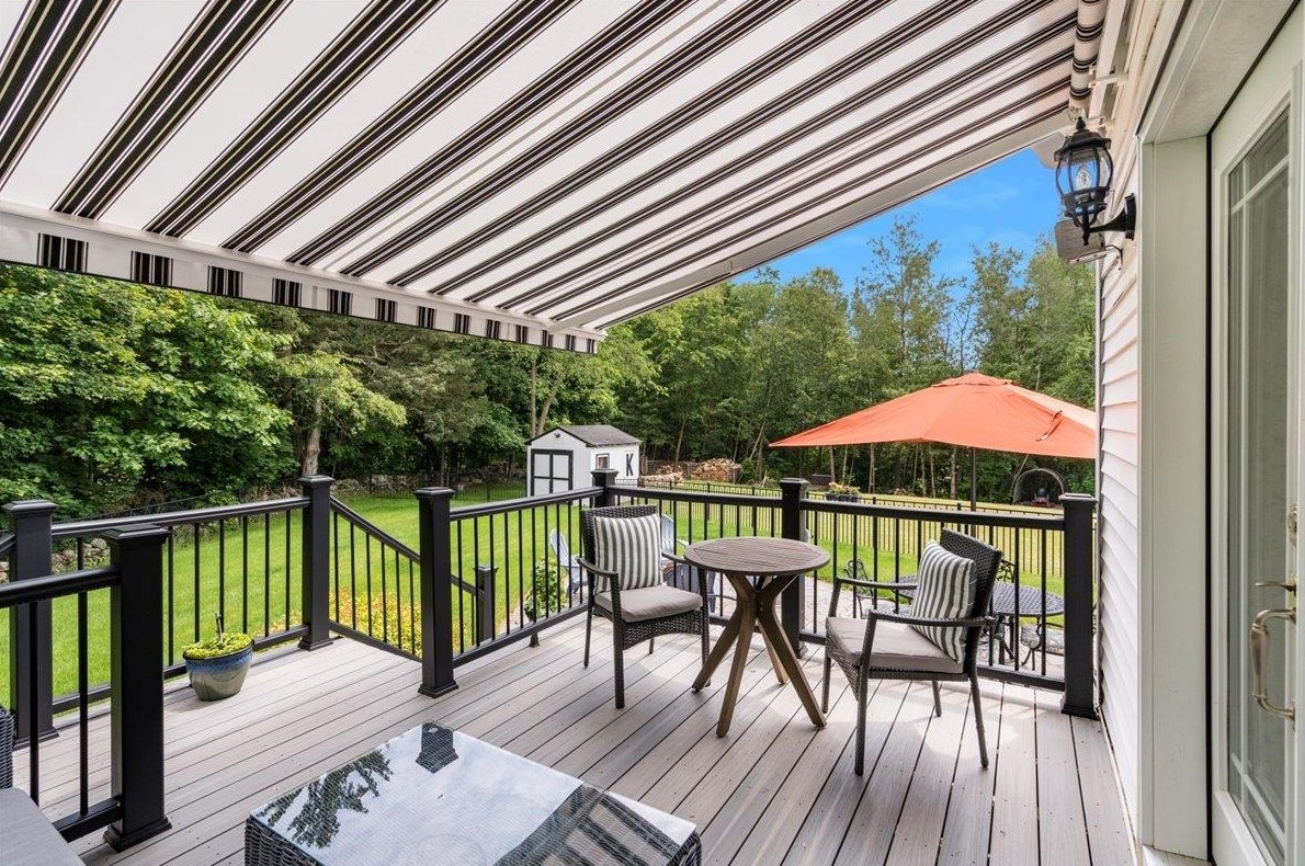 3 Rebecca Dr, Londonderry, NH 03053
