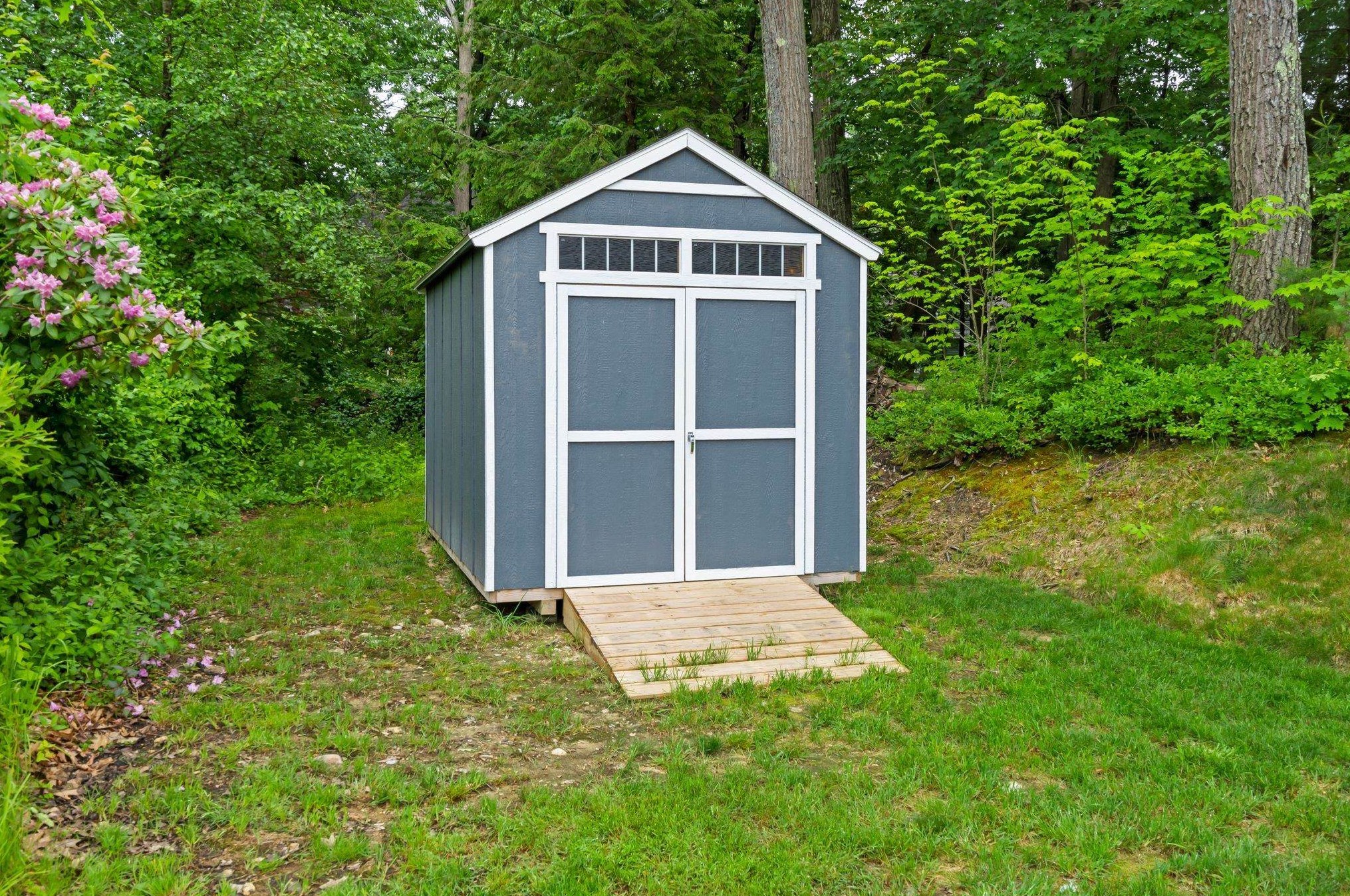 275 Tory Rd, Manchester NH  03104-2633 exterior