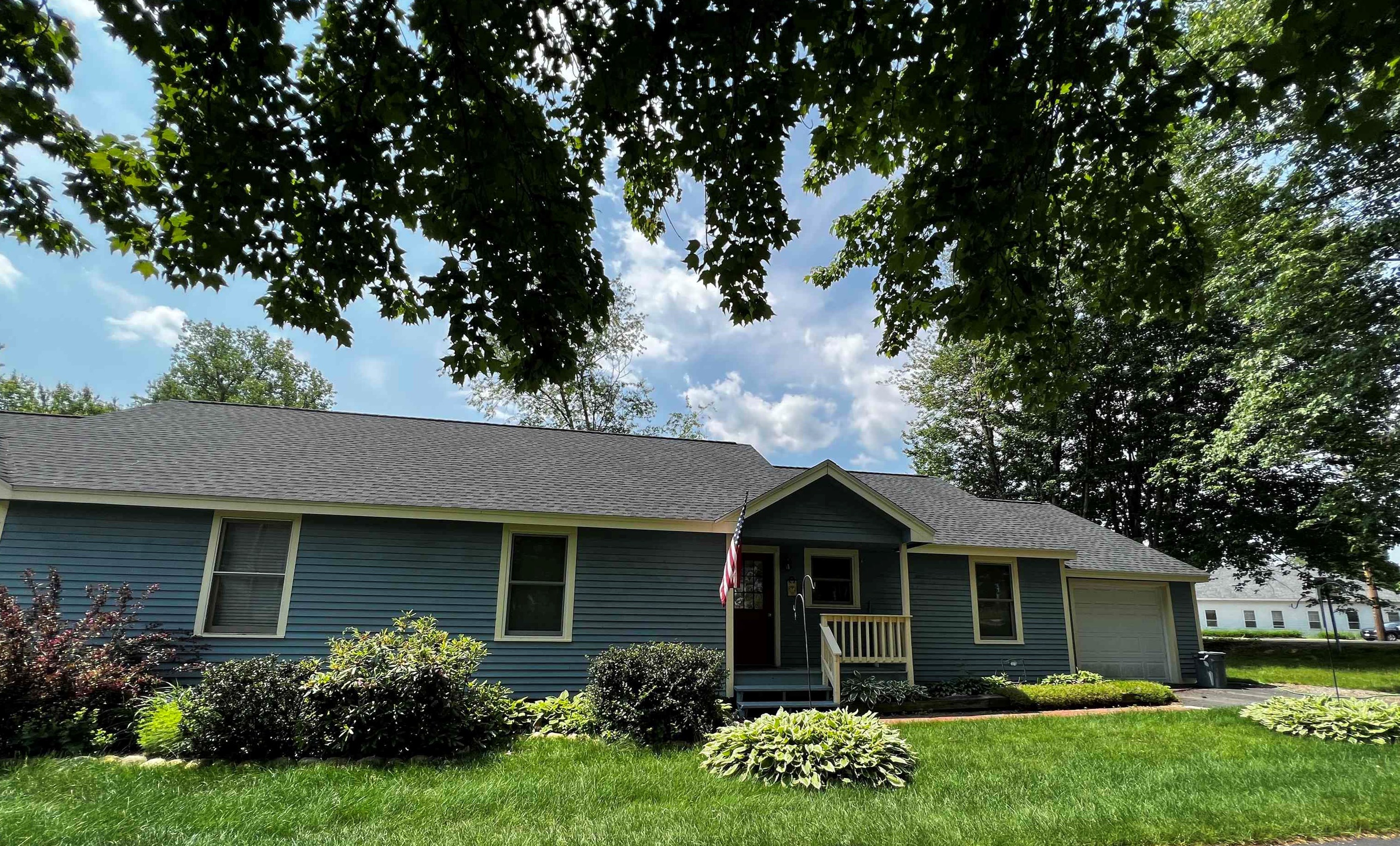 319 Western Ave #b3, Henniker, NH 03242