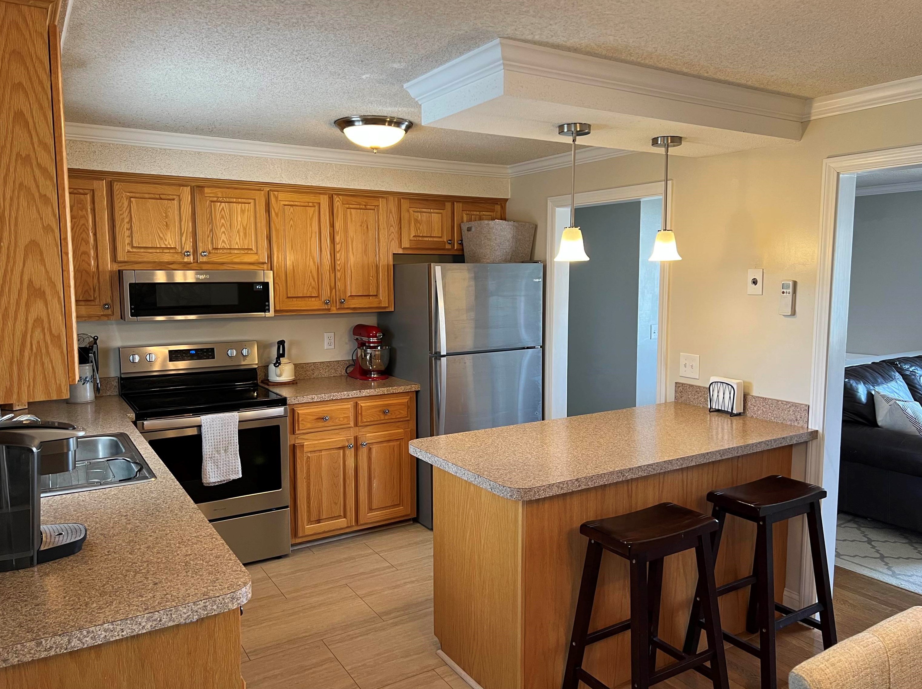 20 Smyth Ln, Manchester NH  03104-4048 exterior