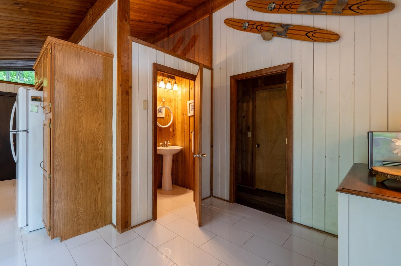 15 Brookhurst Ln, Meredith NH  03253-7107 exterior