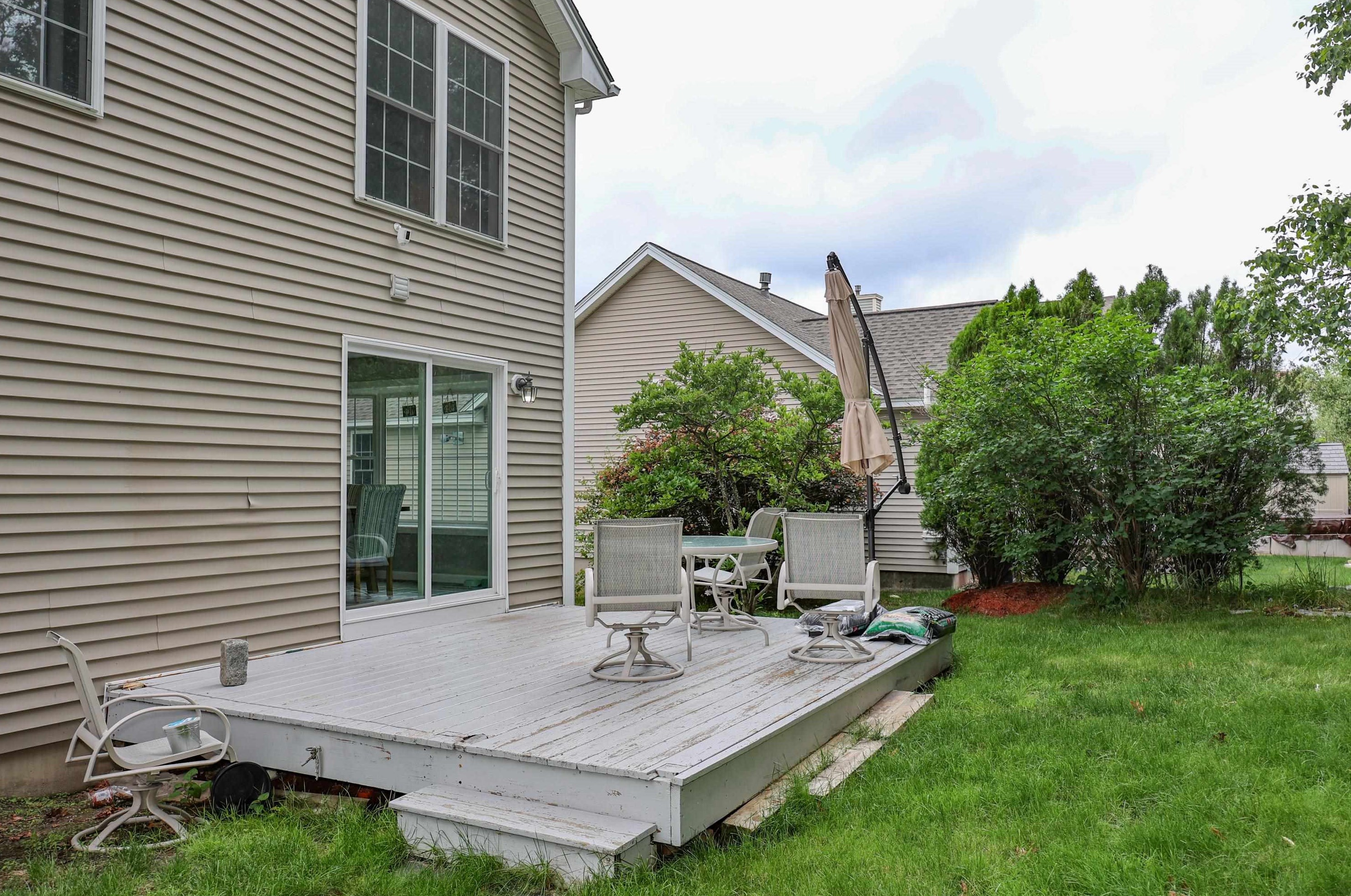 106 Whittington St, Manchester NH  03104-6487 exterior