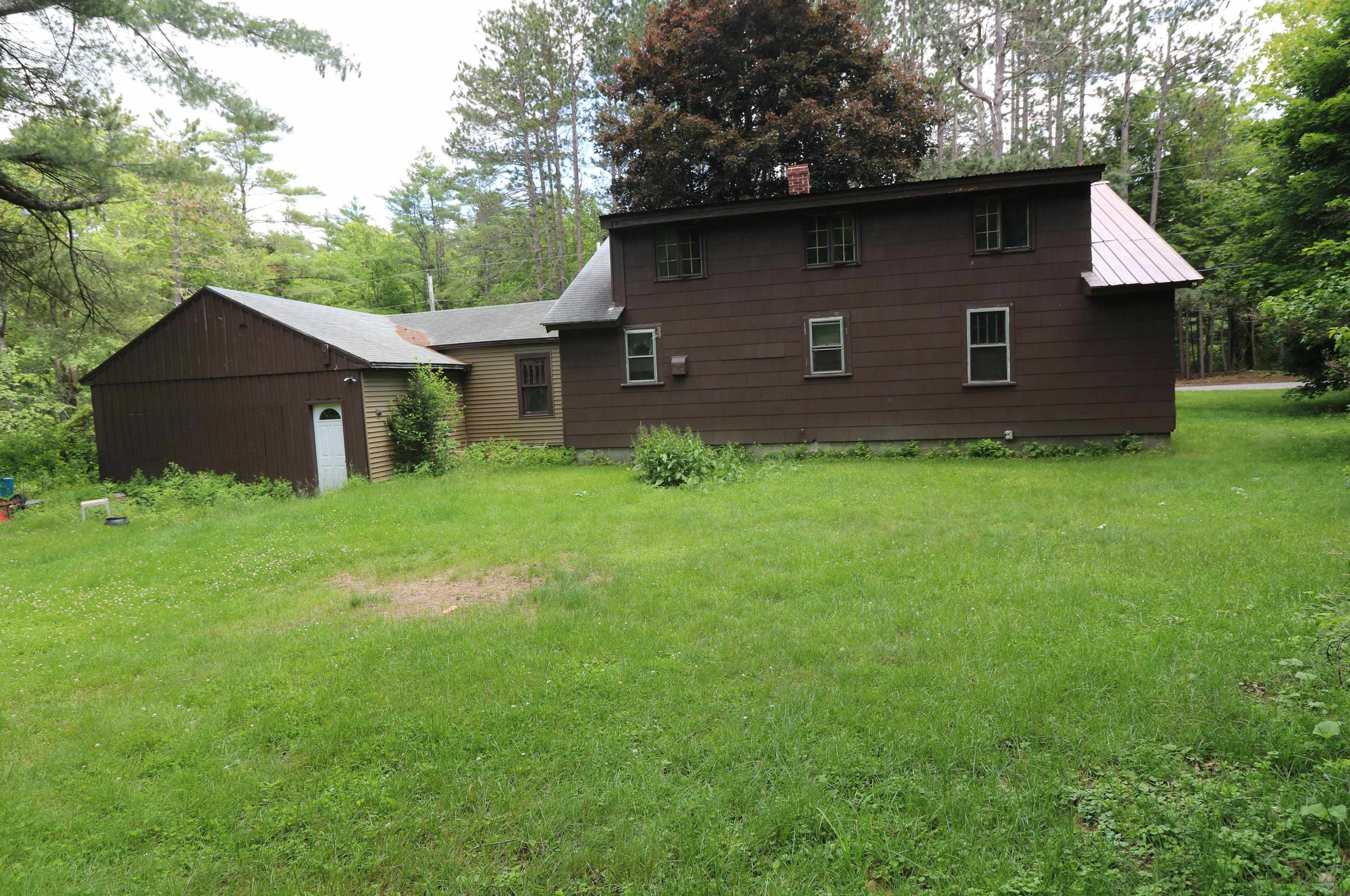 123 Nutting Rd, Jaffrey, NH 03452
