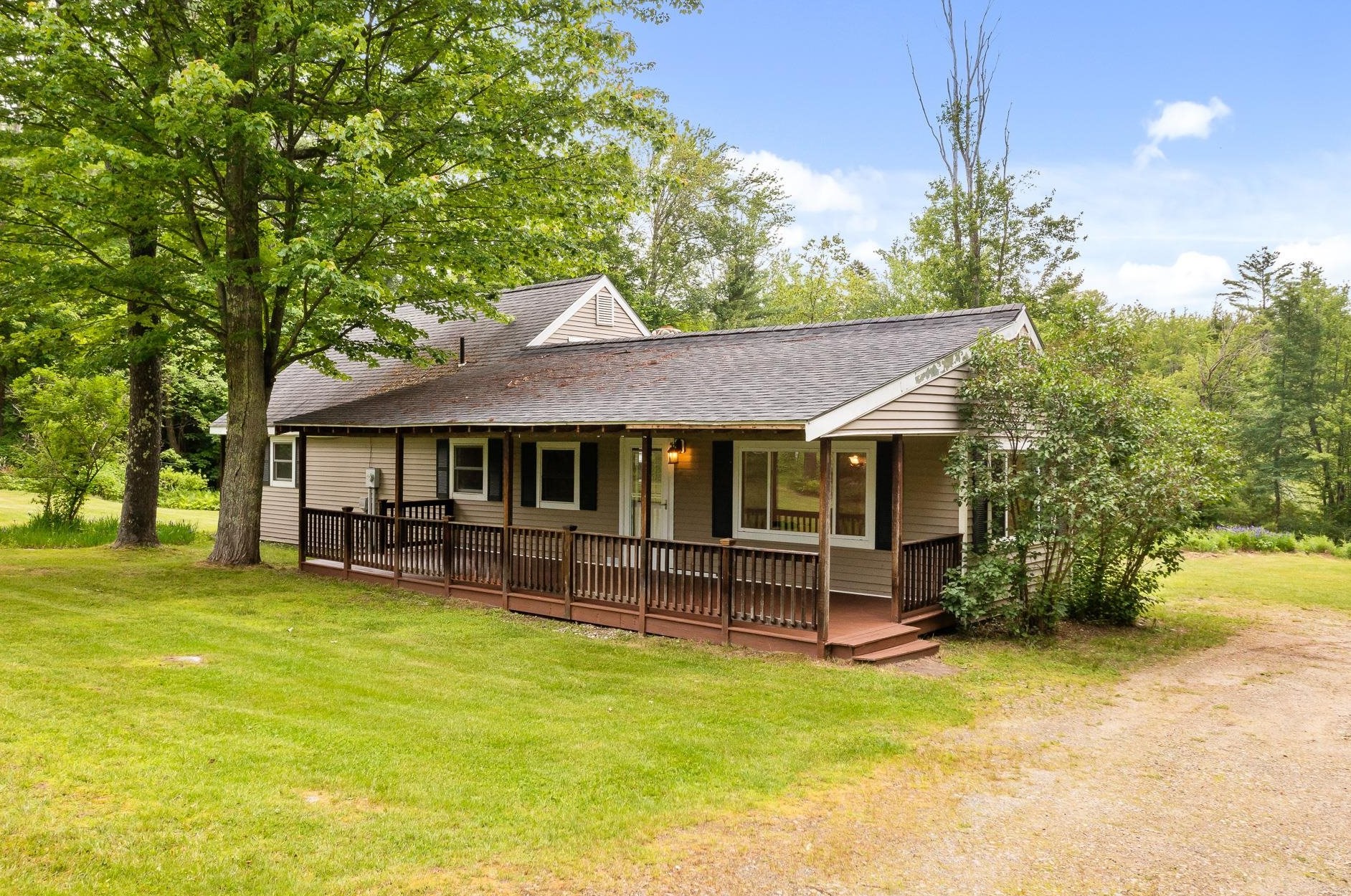 23 Hemp Hill Rd, Bridgewater, NH 03222