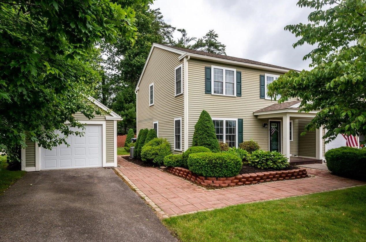 13 Curran Way #b, Somersworth, NH 03878