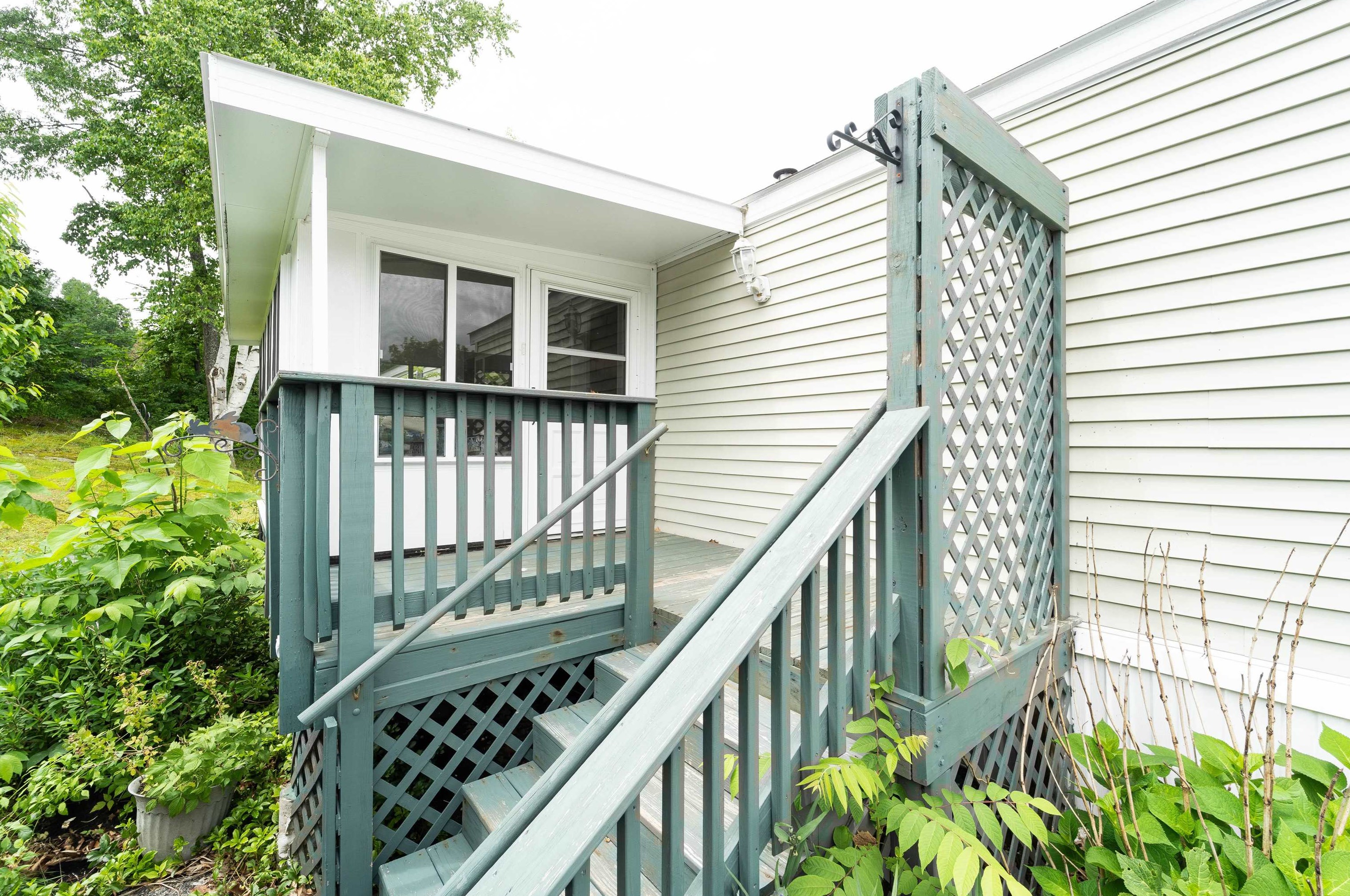 23 Colby Rd, Newmarket, NH 03857 exterior