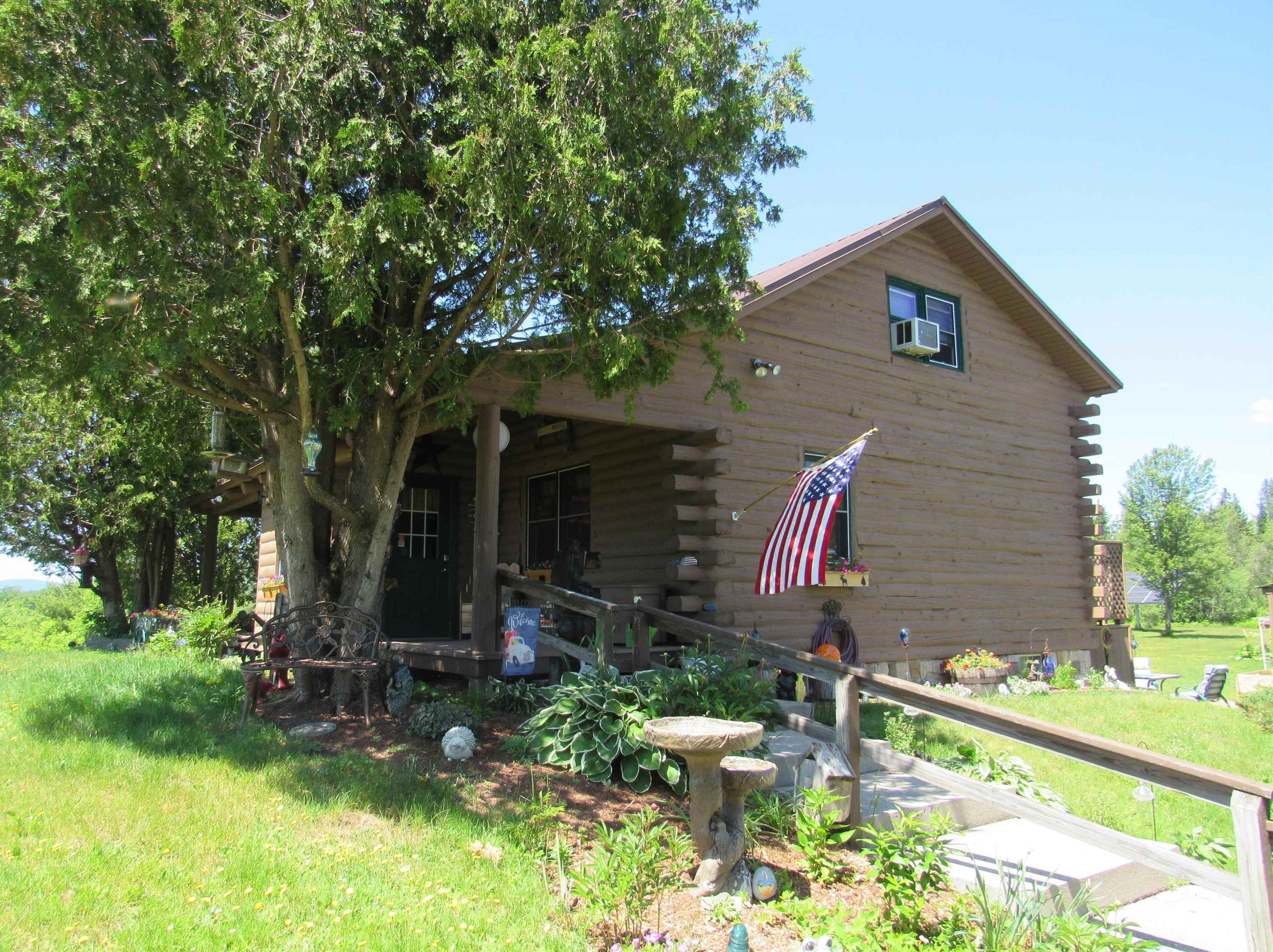 11 Owens Rd, Dummer, NH 03588