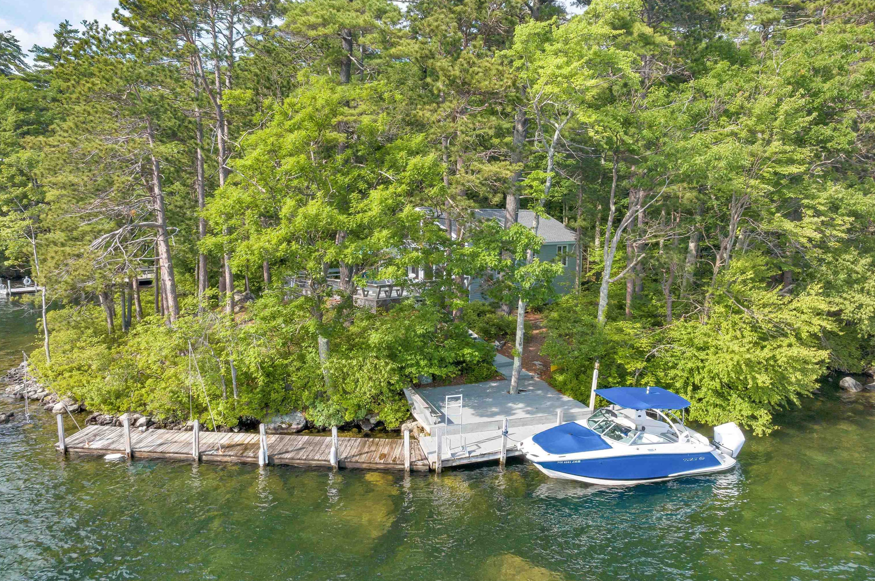 40 Treasure Island, Alton, NH 03810