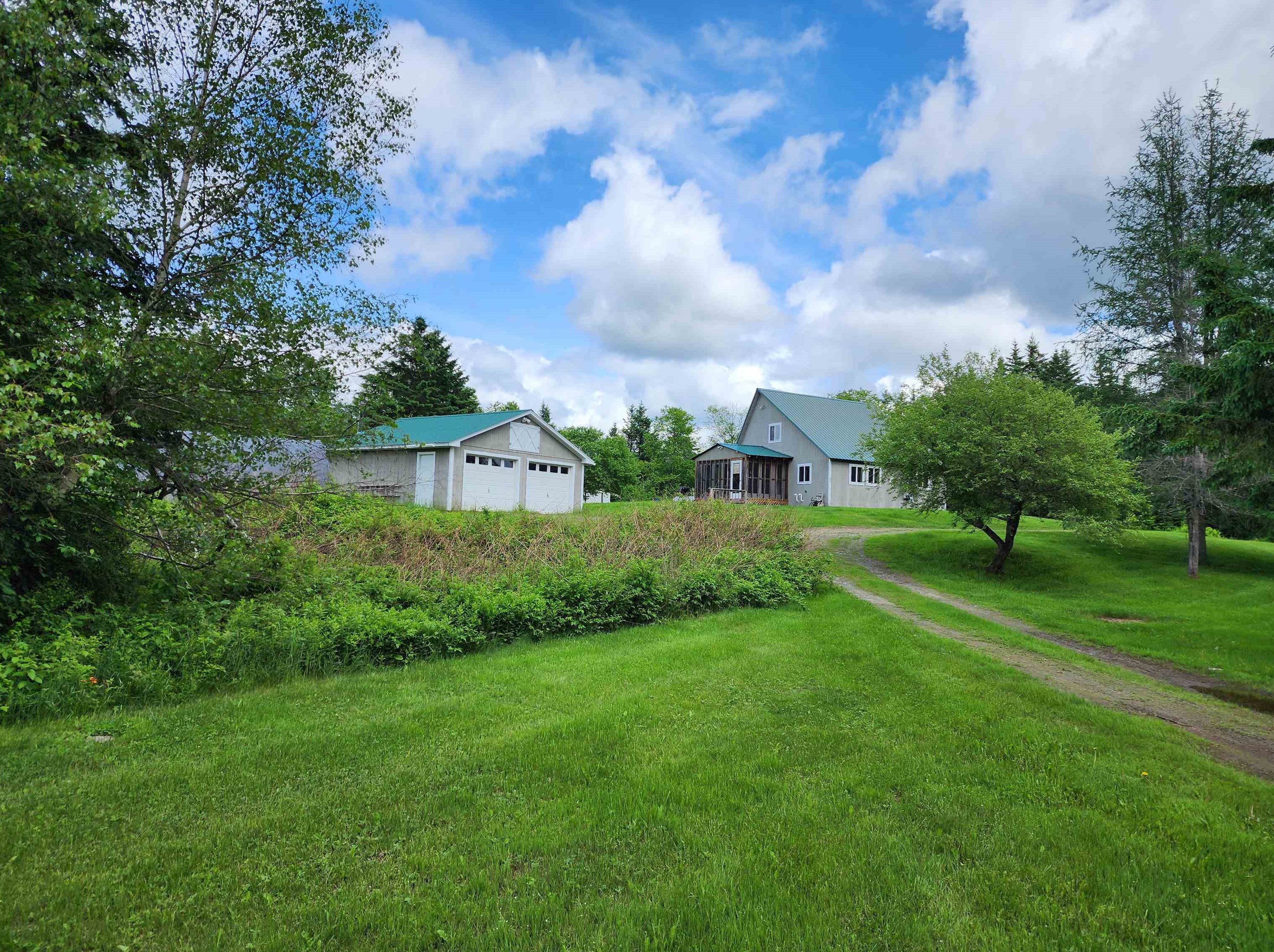 353 Gray Rd, Columbia, NH 03576