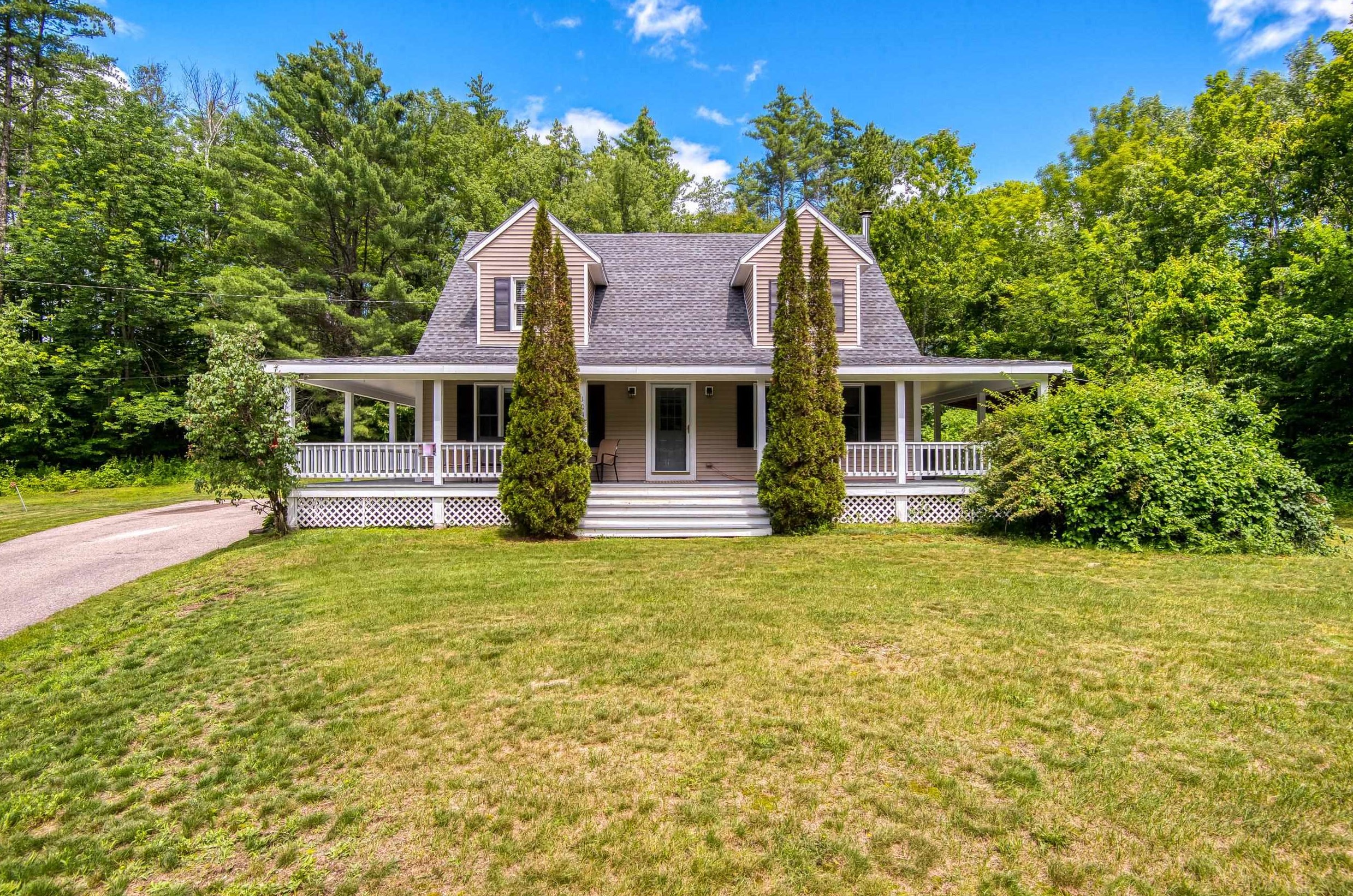 104 Sunnyside Ave, Tamworth, NH 03886-4629