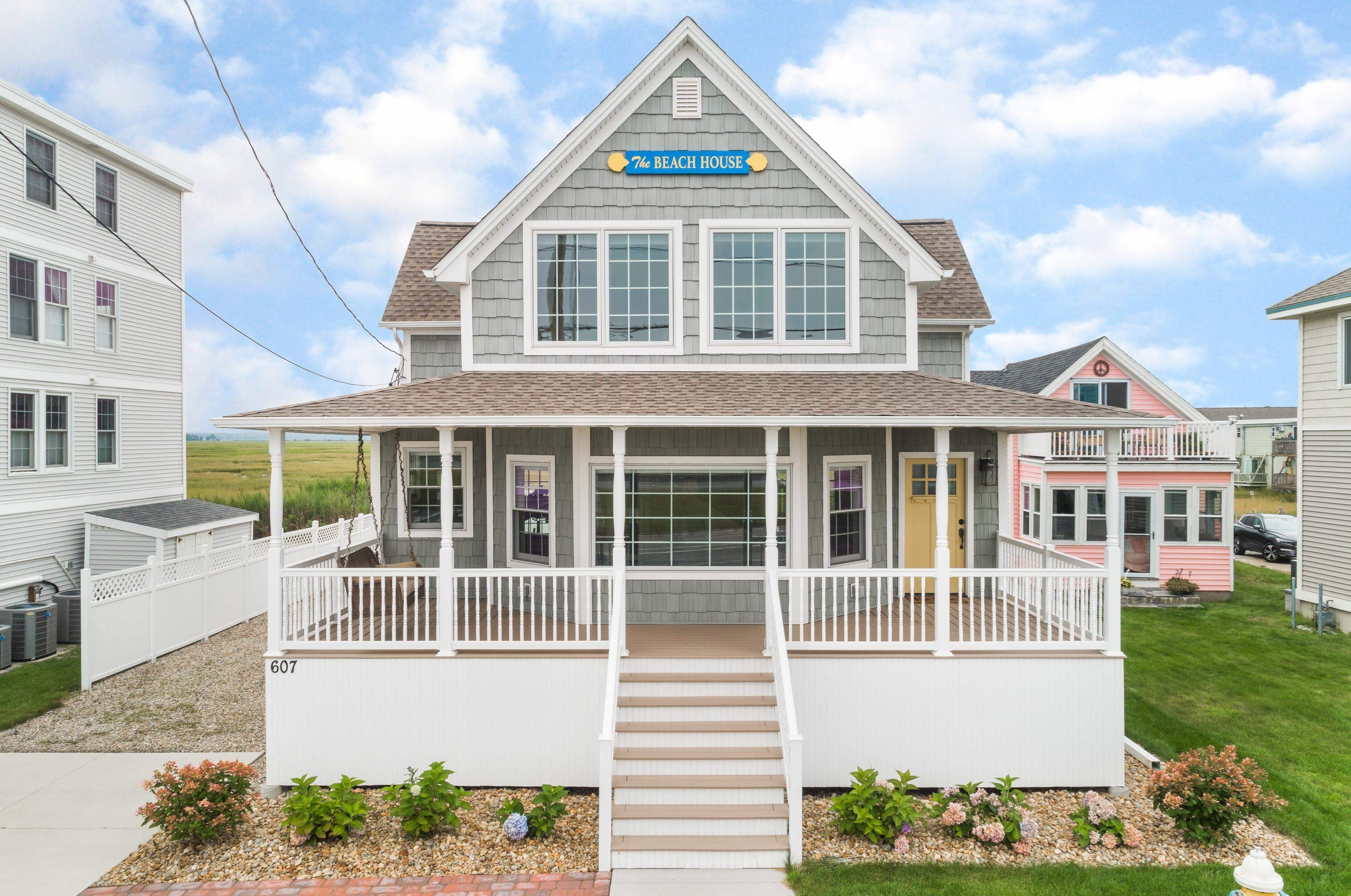 607 Ocean Blvd, Hampton, NH 03842
