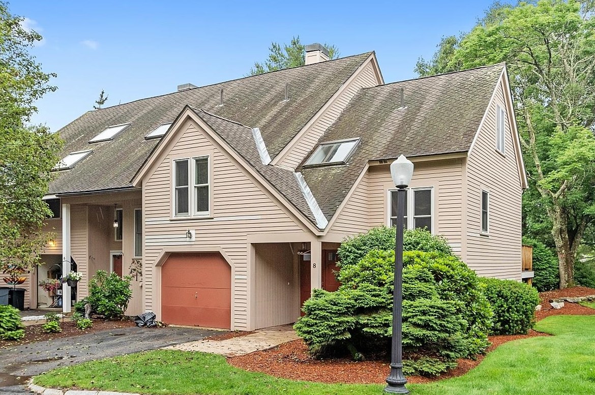 8 Green Heron Ln, Nashua, NH 03062-2213