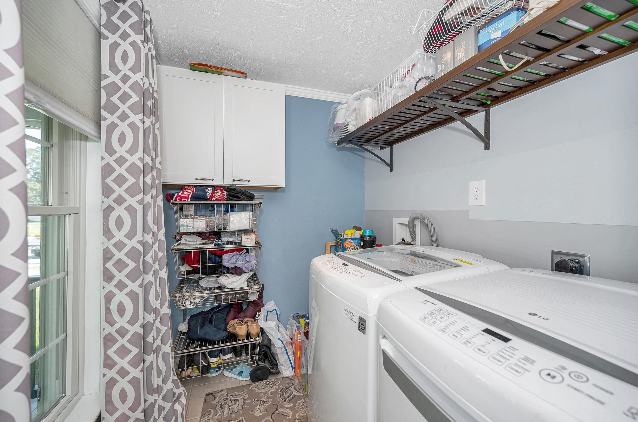 52 Pasture Dr, Manchester NH 03102-4958 exterior