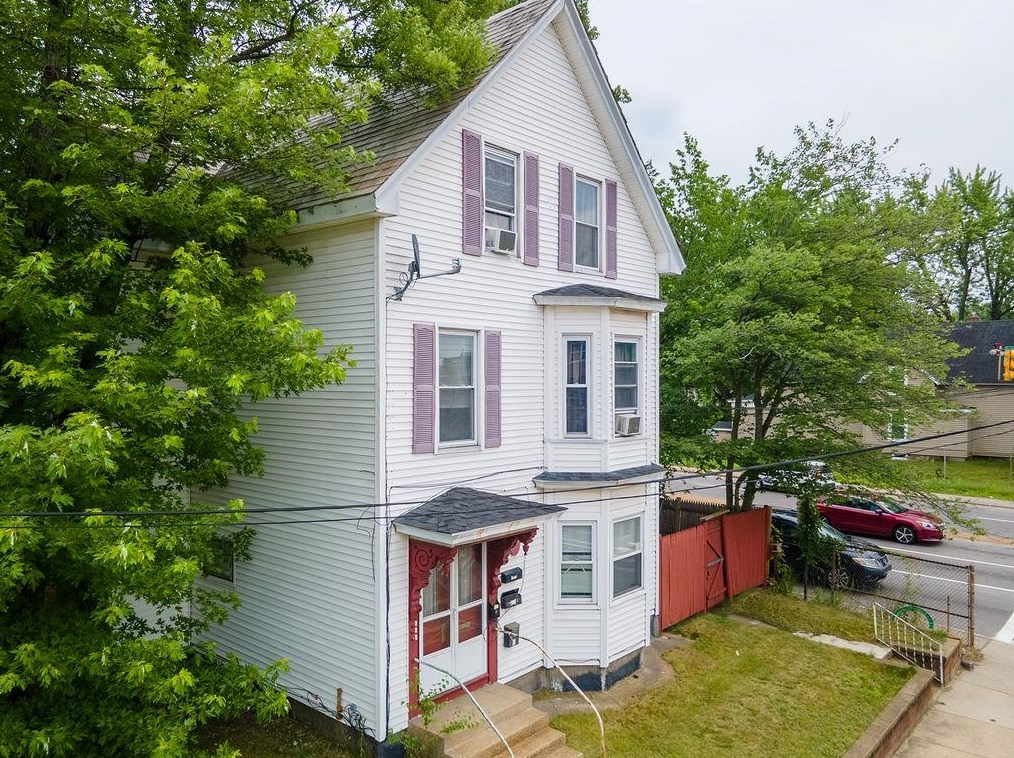 21 Elm St, Manchester, NH 03101-2713