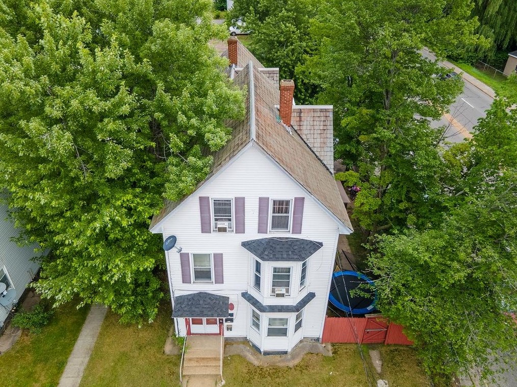 21 Elm St, Manchester NH 03101-2716 exterior