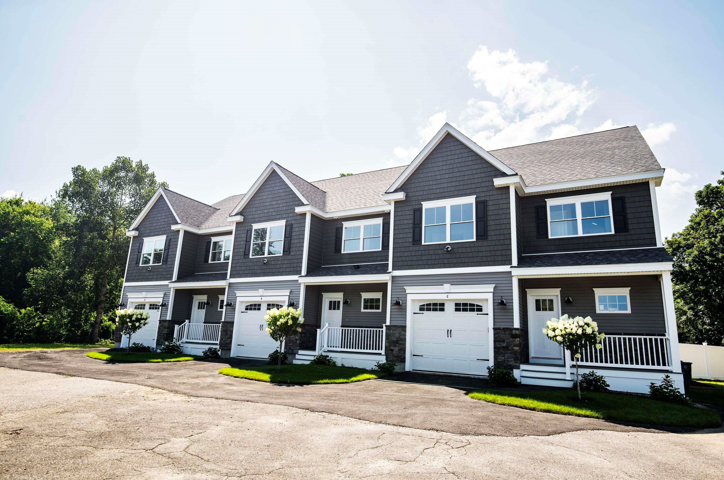 50 Newfields Rd #b, Kensington, NH 03833
