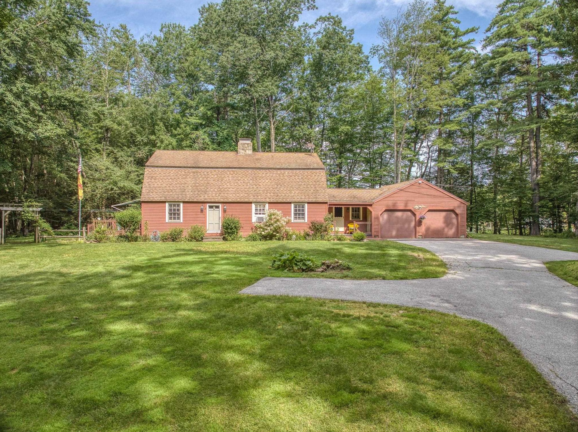 166 Mack Hill Rd, Amherst, NH 03031