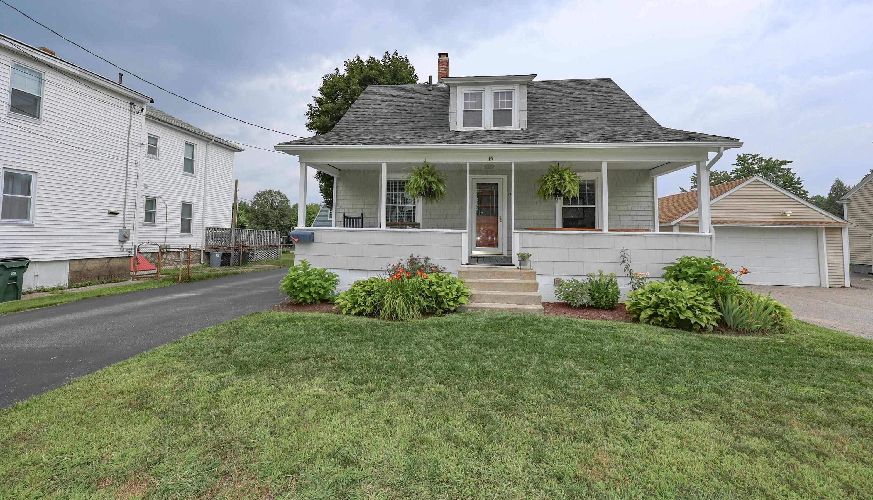 14 Hudson St, Manchester, NH 03103-2819