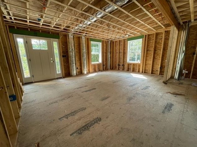 5 Laura Dr, Rochester, NH 03867-4522