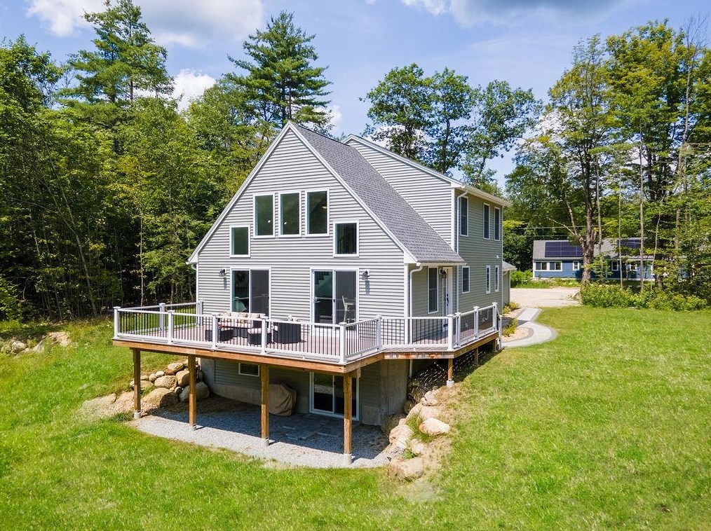 100 Sleeper Rd, Hillsboro, NH 03244