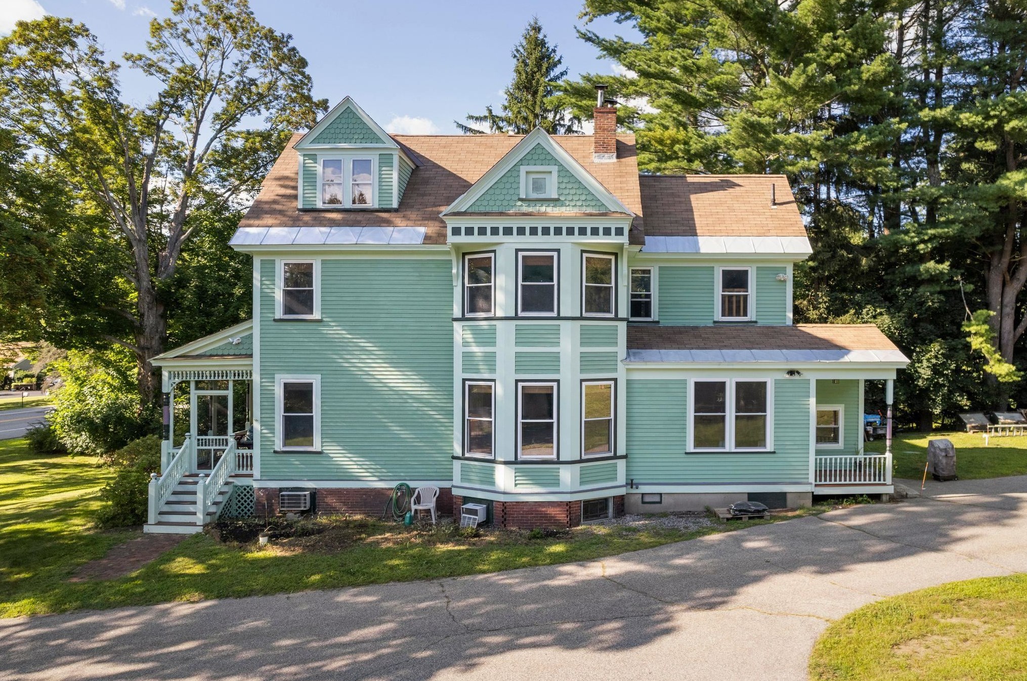 166 Portsmouth Ave, Stratham, NH 03885