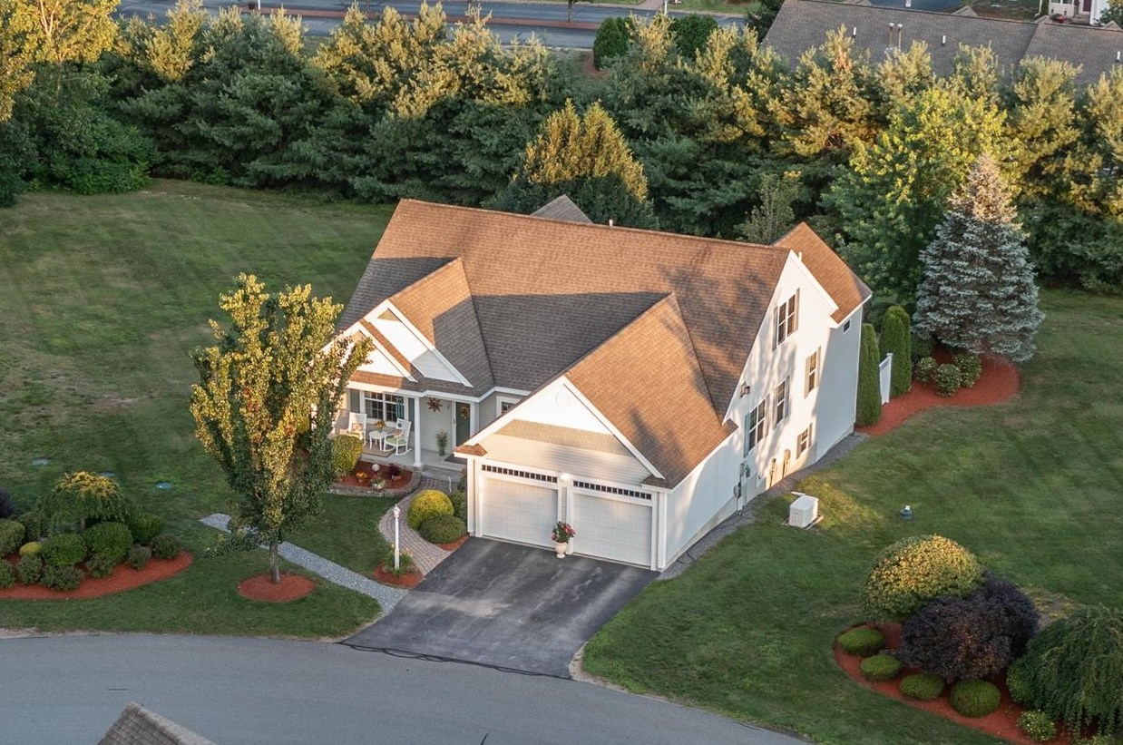 1 Misty Meadow Rd, Windham, NH 03087-1782