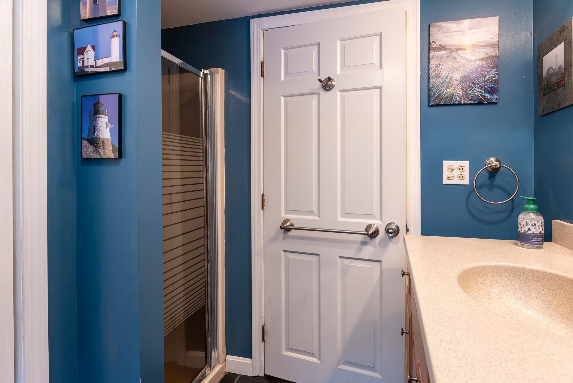 30 Beebe Ln, Merrimack NH 03054-2945 exterior