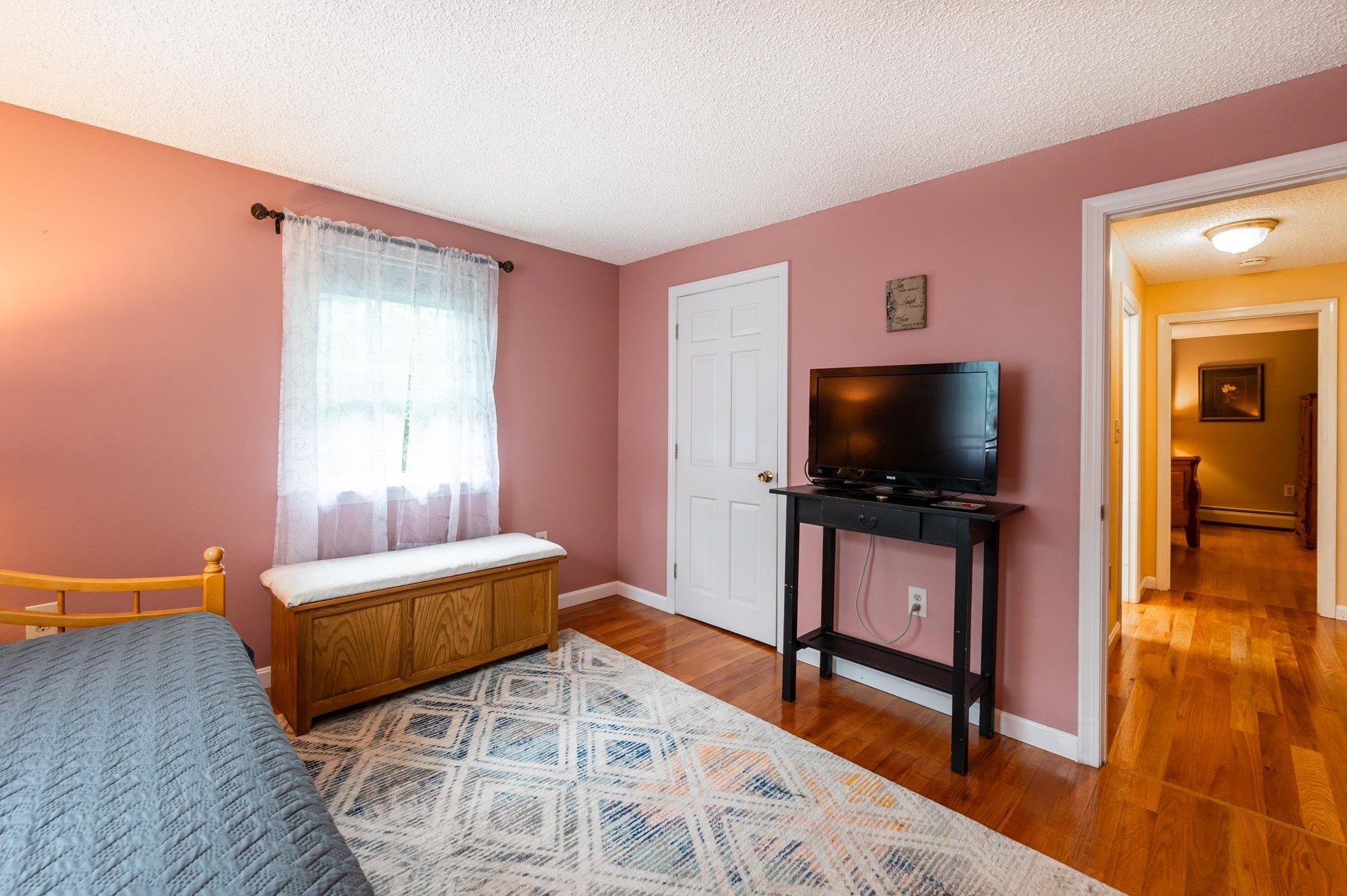 30 Beebe Ln, Merrimack NH 03054-2945 exterior