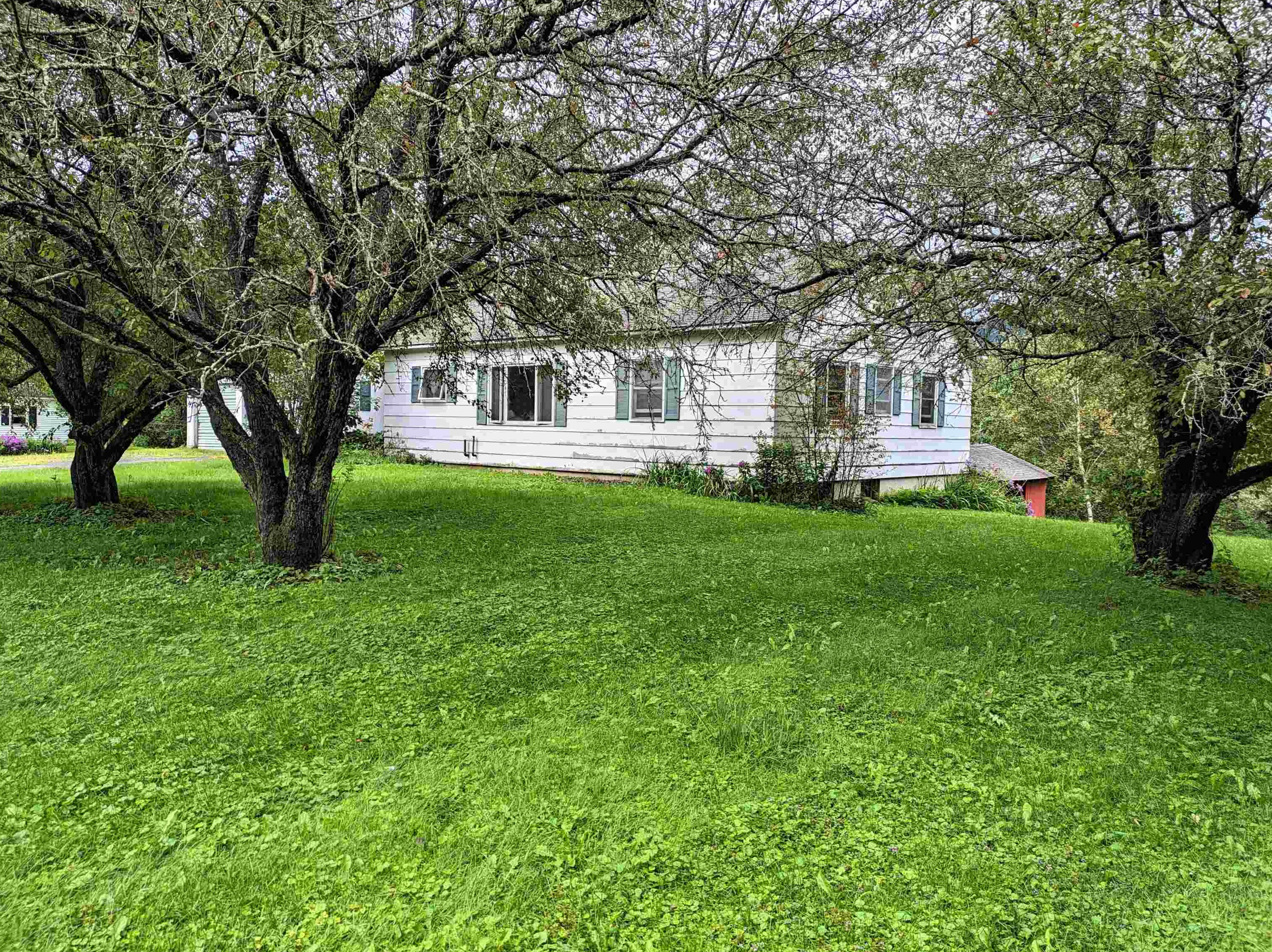 83 Corliss Ln, Columbia, NH 03576