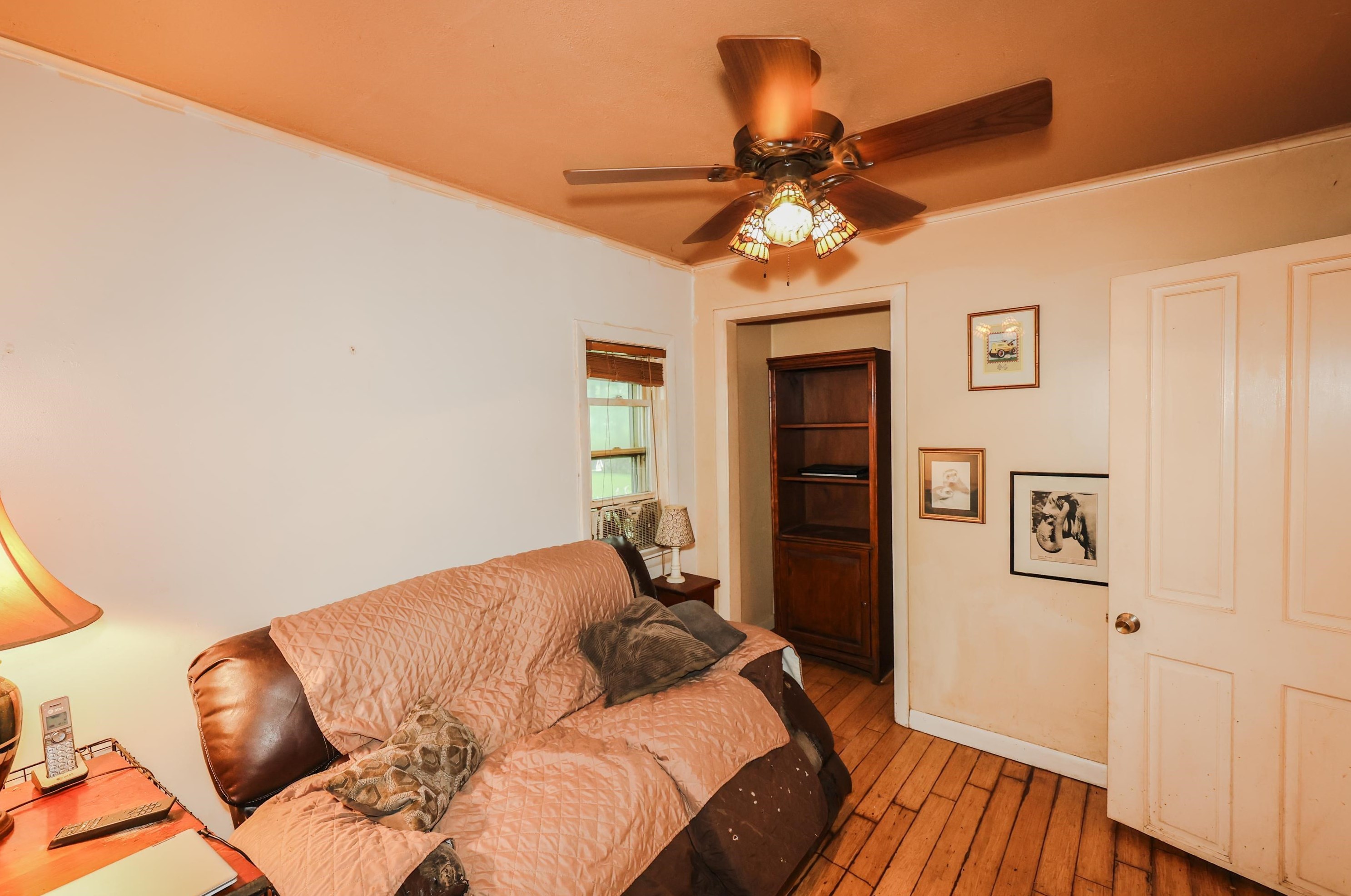 76 Kenberma St, Manchester NH 03103-6014 exterior