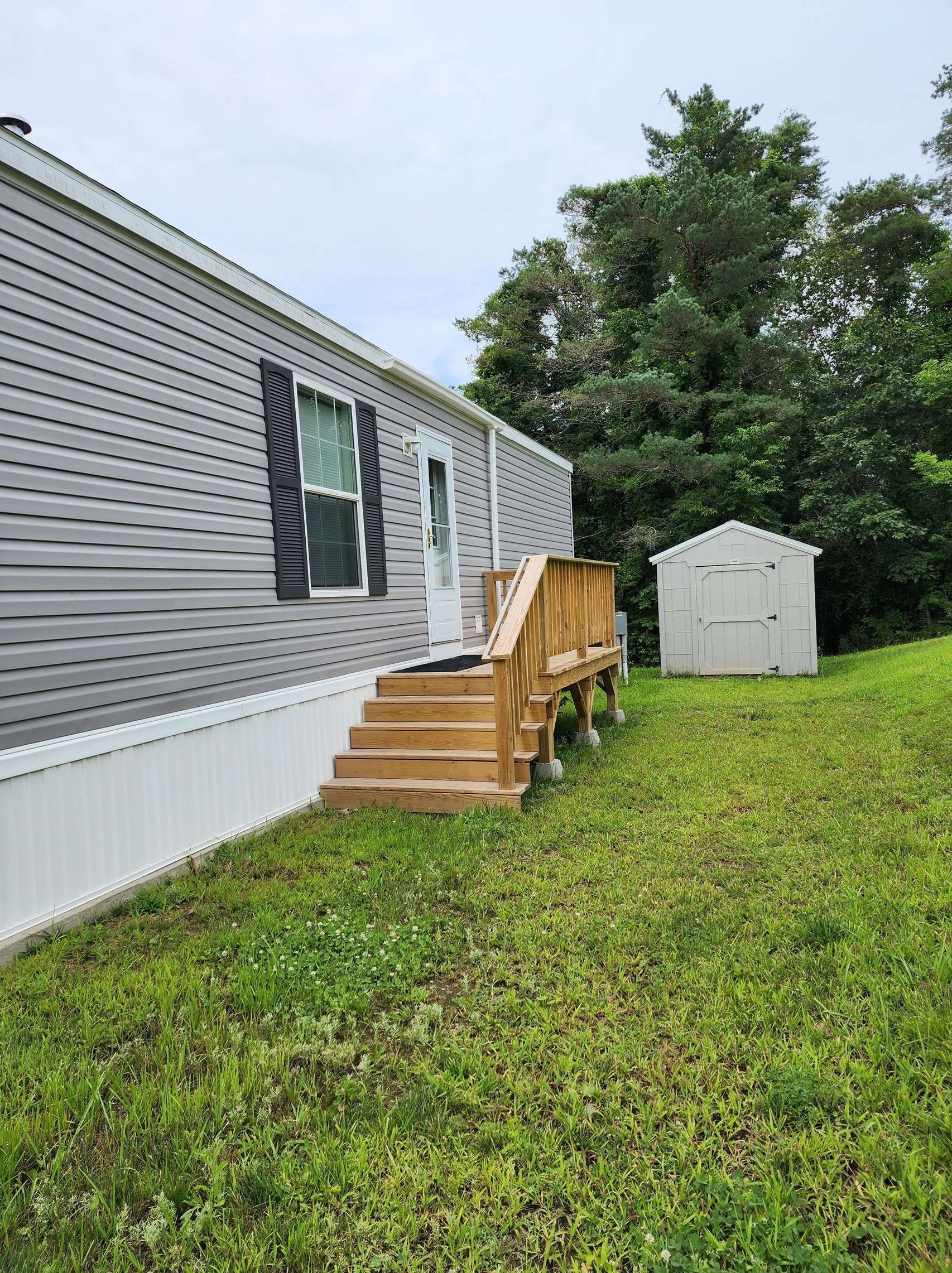 175 Leavitt Rd #16, Pittsfield, NH 03263