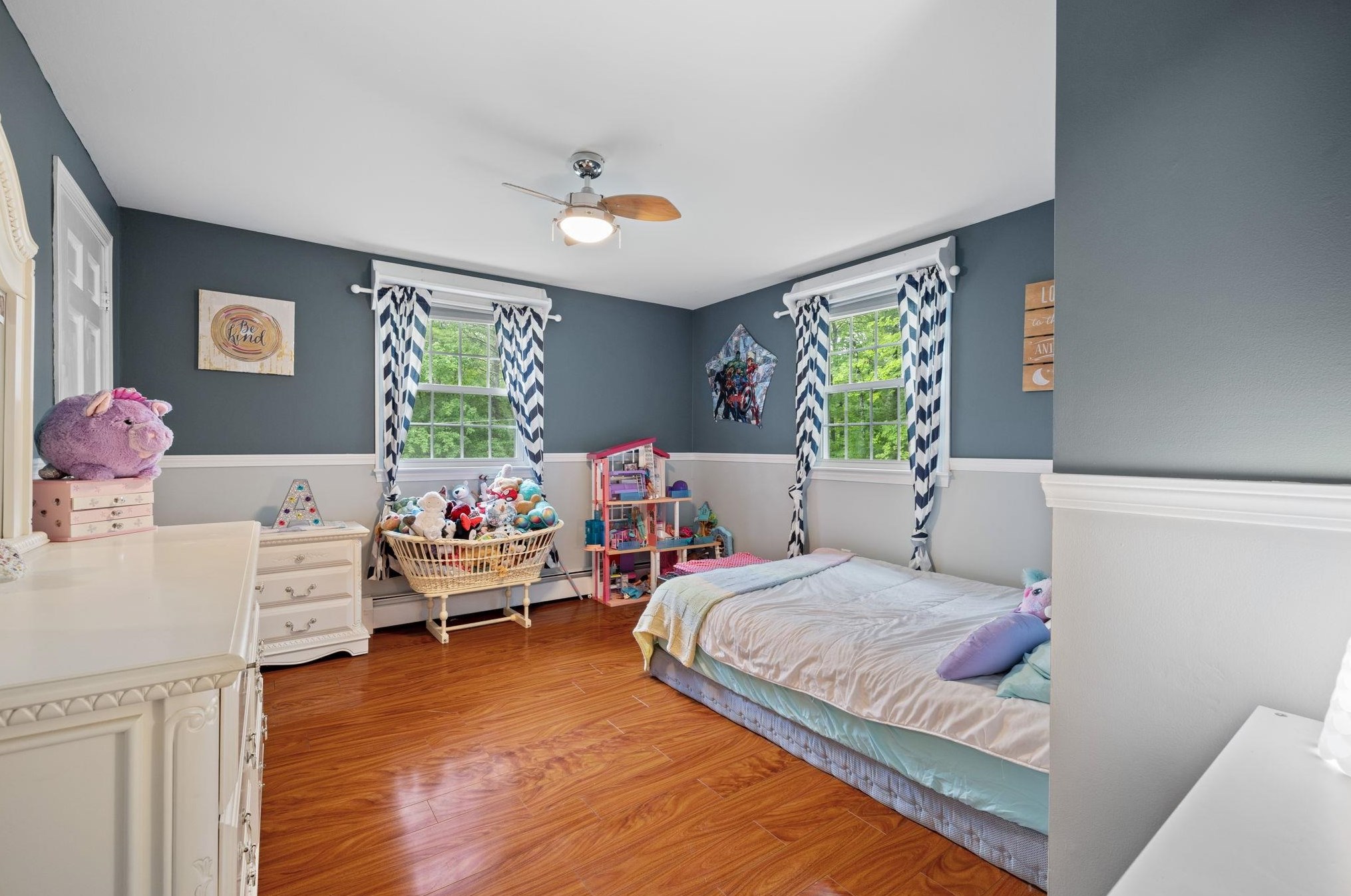 17 Green Meadow Ln, Manchester NH  03110-5546 exterior