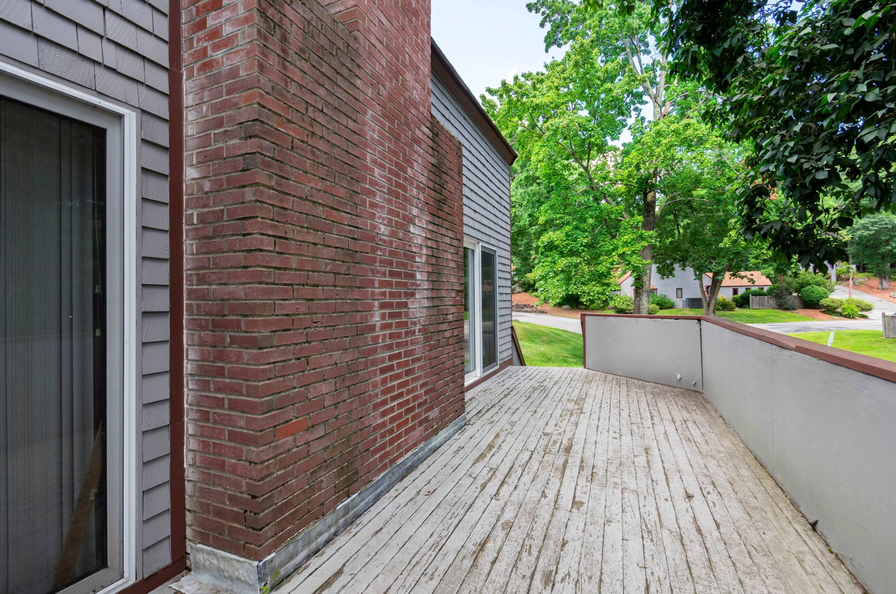 5 Kipford Way, Nashua NH 03063-1504 exterior