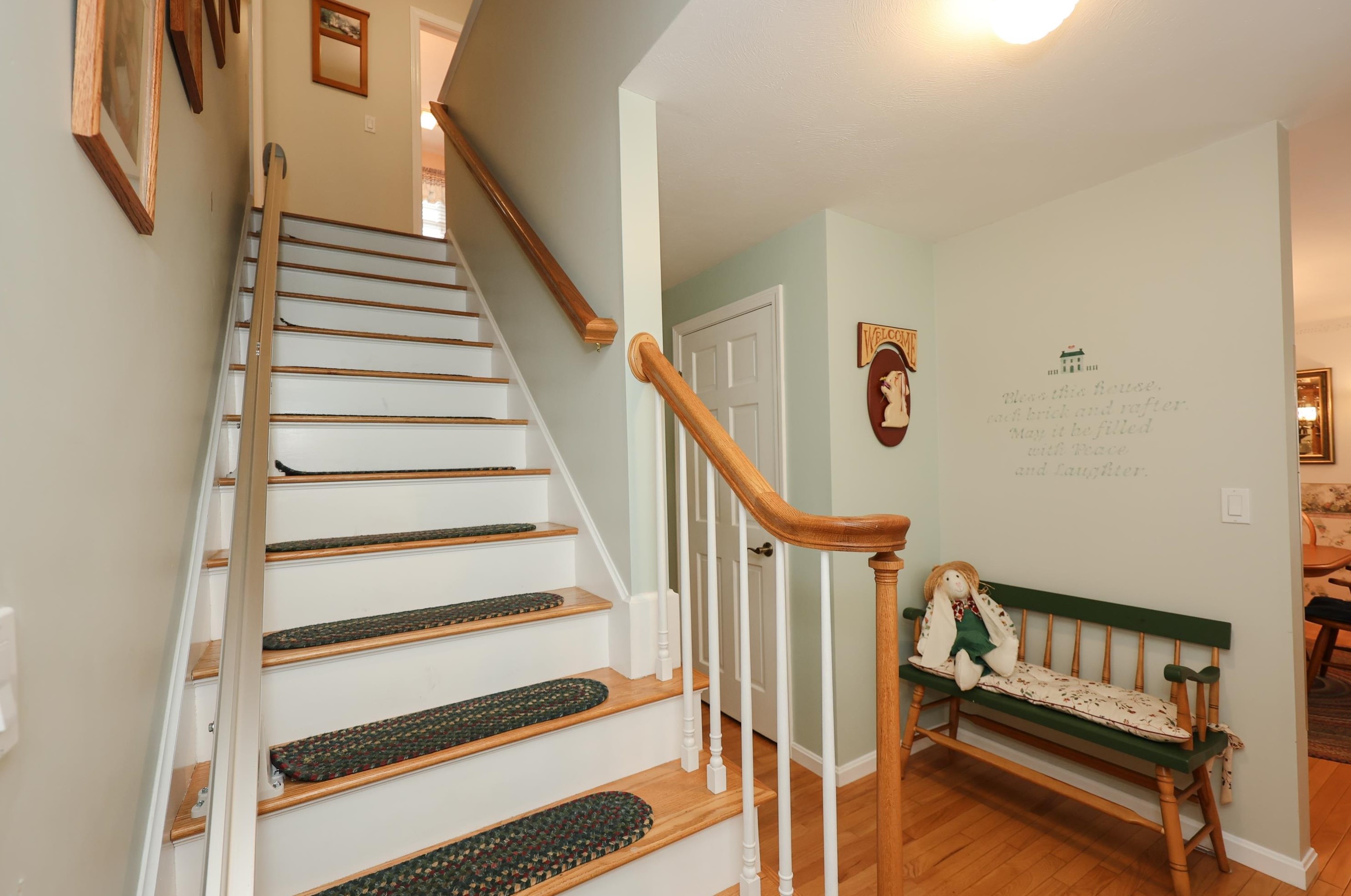 19 Proctor Rd, Manchester NH 03110-4723 exterior