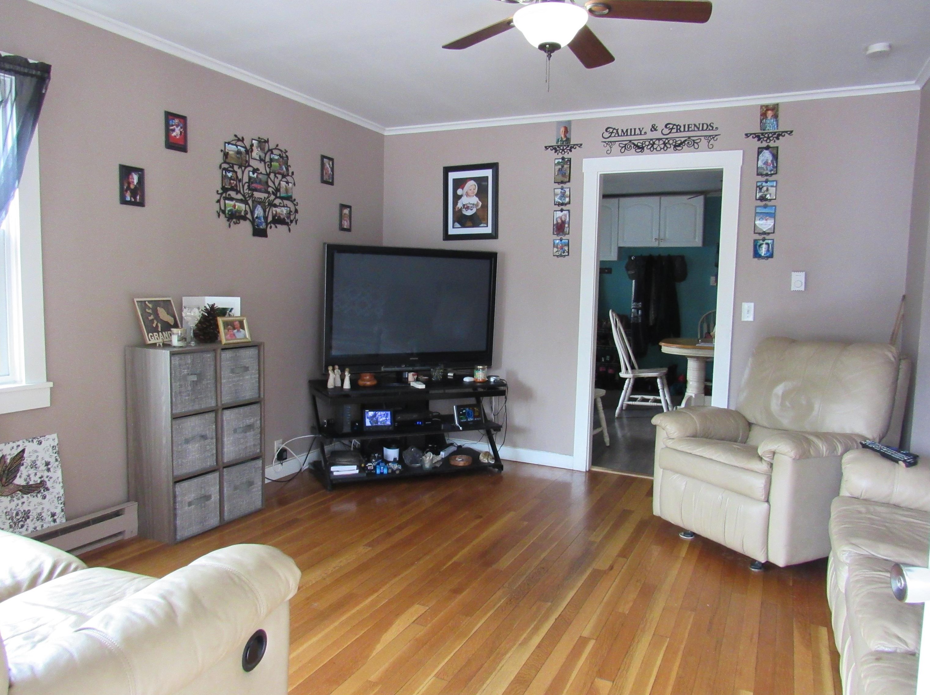 747 Lancaster St, Berlin, NH 03570-3663