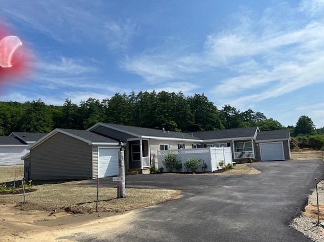 79-B Crescent St, Bridgewater, NH 03264-3305
