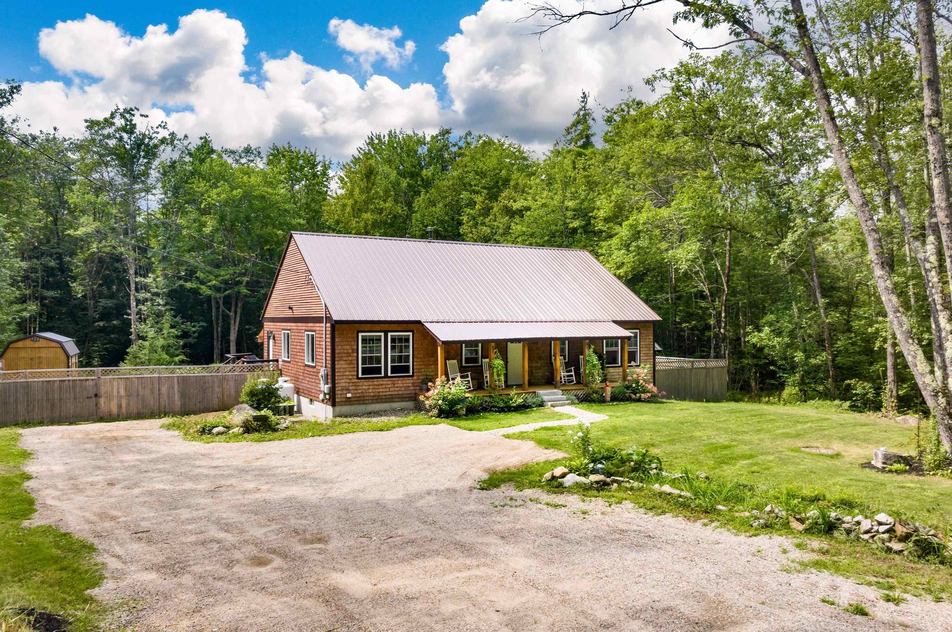 131 Dame Rd, Tuftonboro, NH 03816-5503