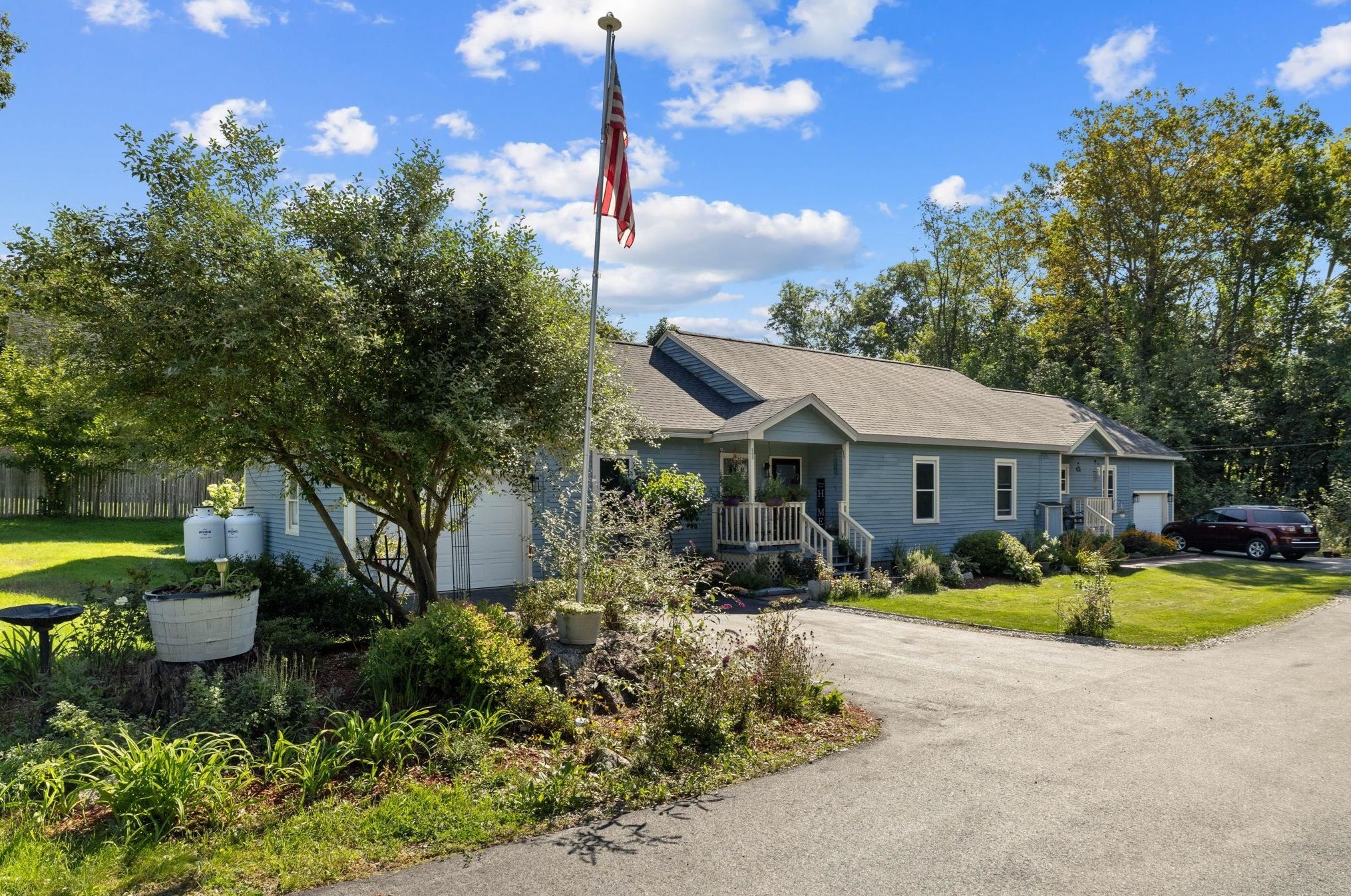 309 Western Ave, Henniker, NH 03242