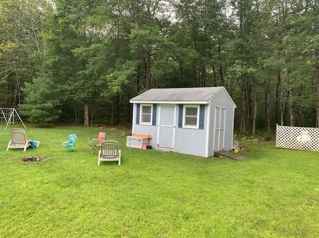 105 Pamela Dr, Hopkinton, NH 03229