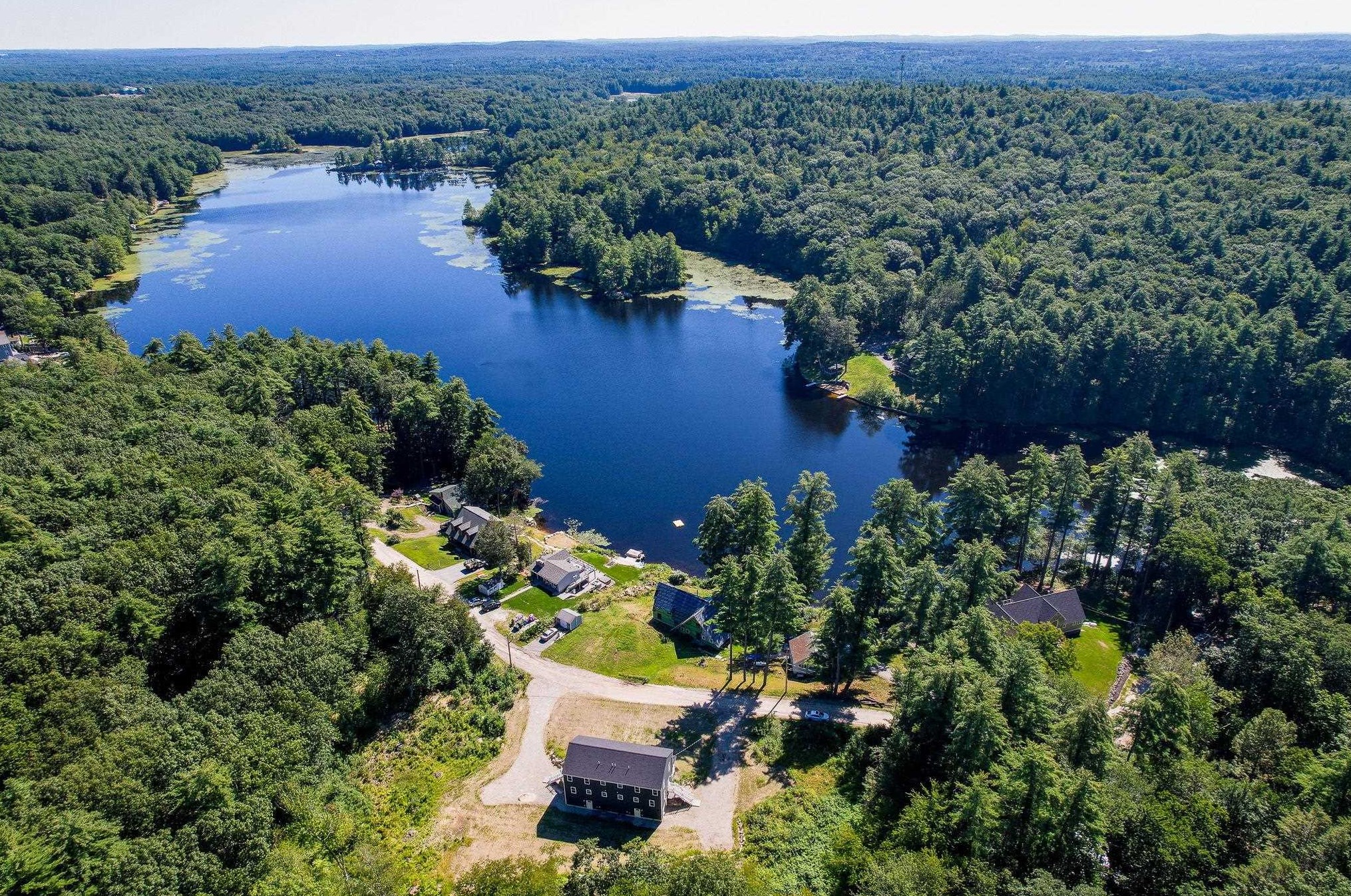 52 Hinds Ln #b, Pelham, NH 03076