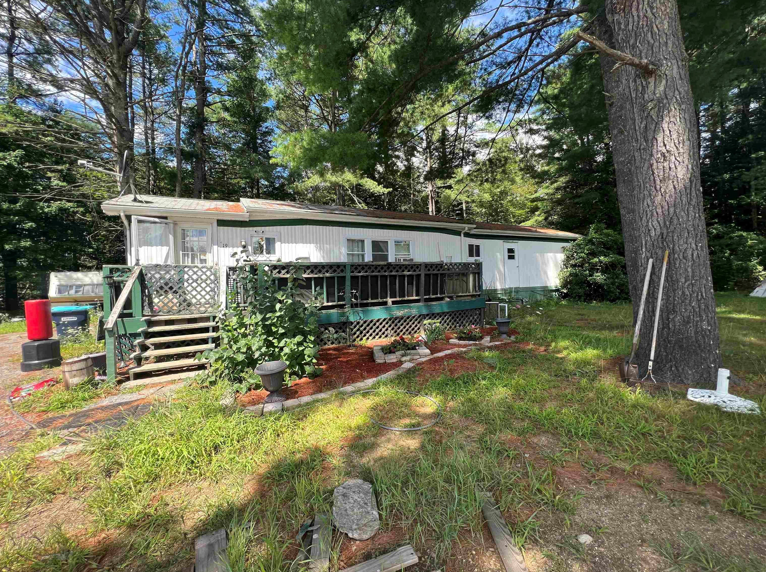 19 Holly Tree Cir, Belmont, NH 03220