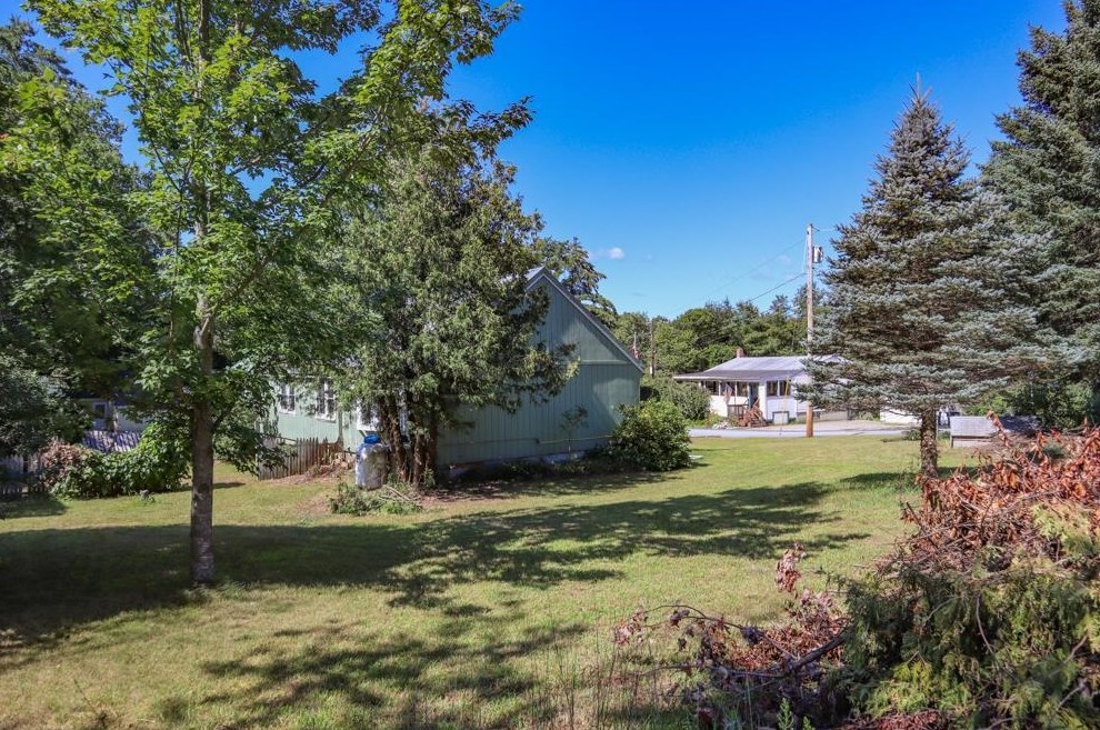 20 Pine Acres Rd, Allenstown, NH 03275