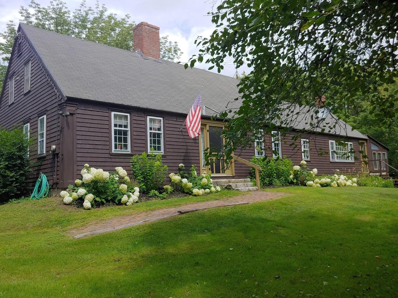 190 Leighton Corner Rd, Wakefield, NH 03872