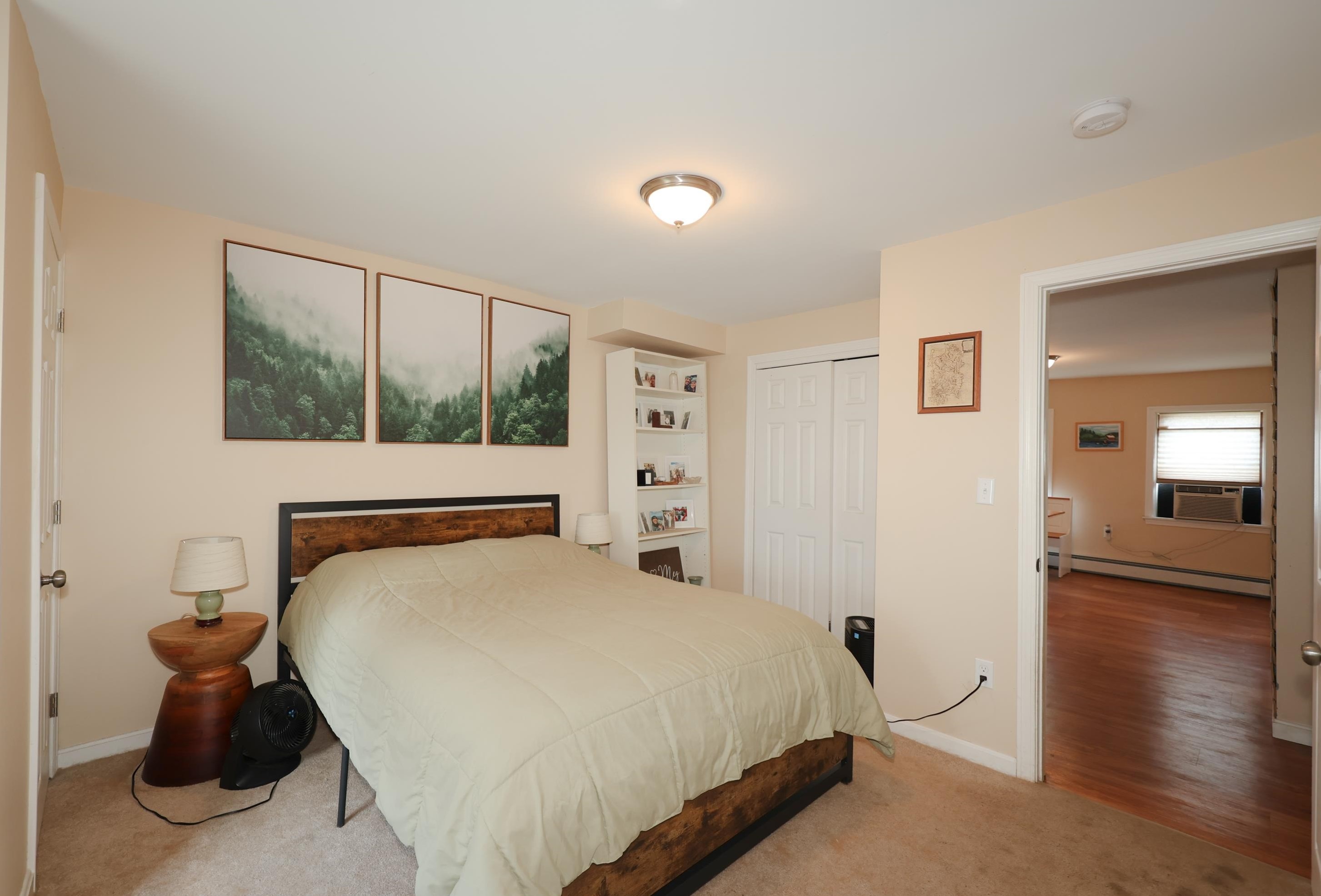 161 Mammoth Rd, Manchester NH  03109-4907 exterior