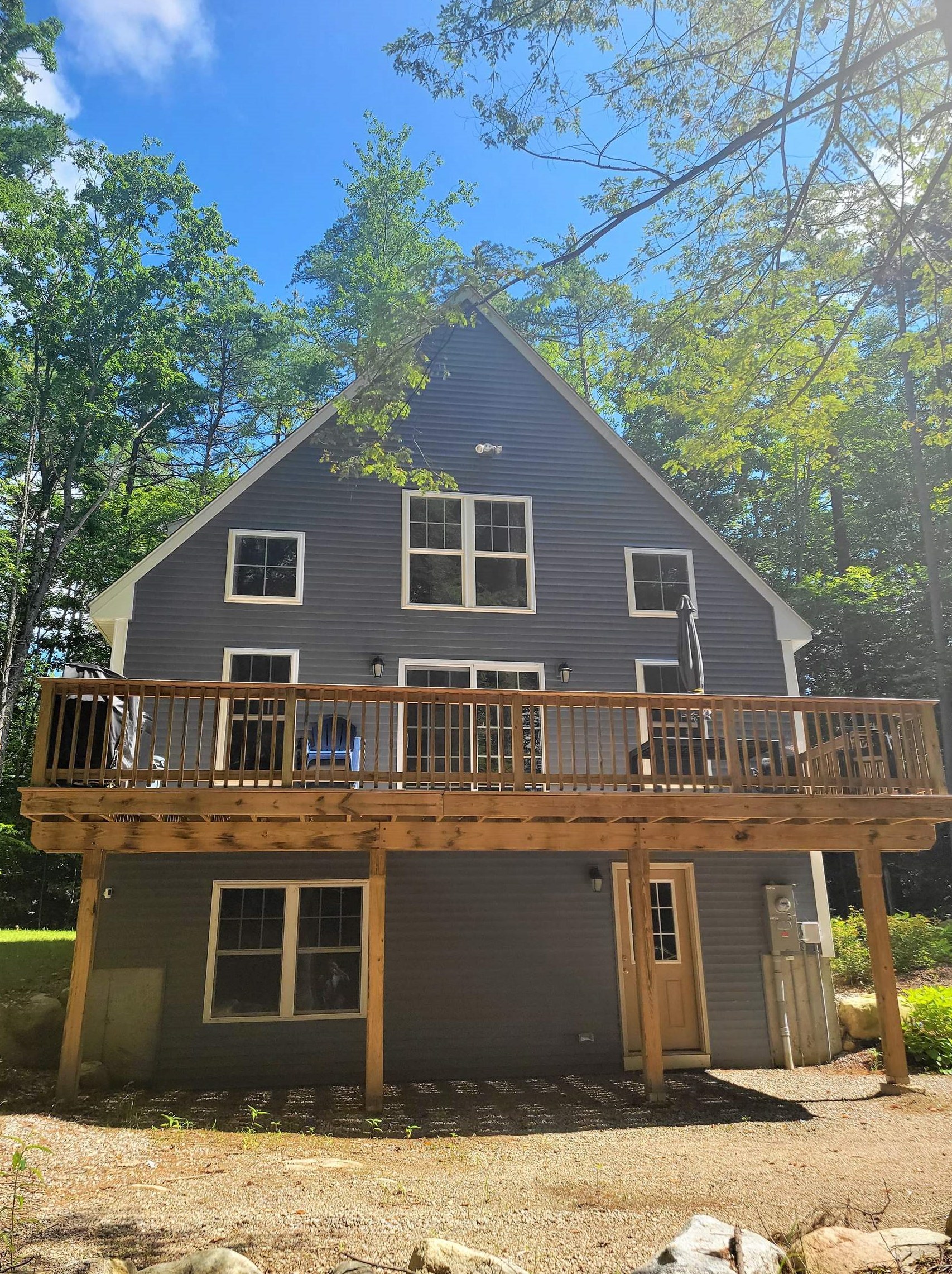 34 Interlaken Cir, Madison, NH 03849