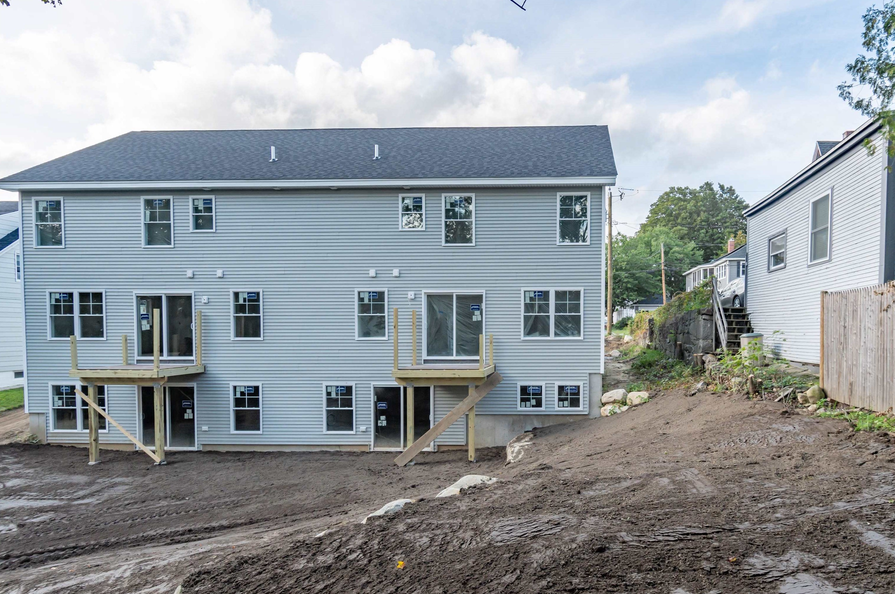 409 Concord St, Manchester NH  03104-5143 exterior