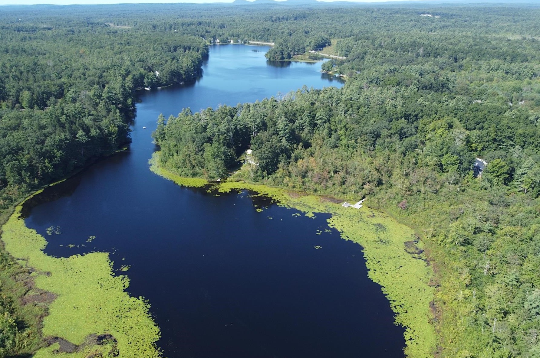 9 Caldwell Ln, Lee, NH 03861